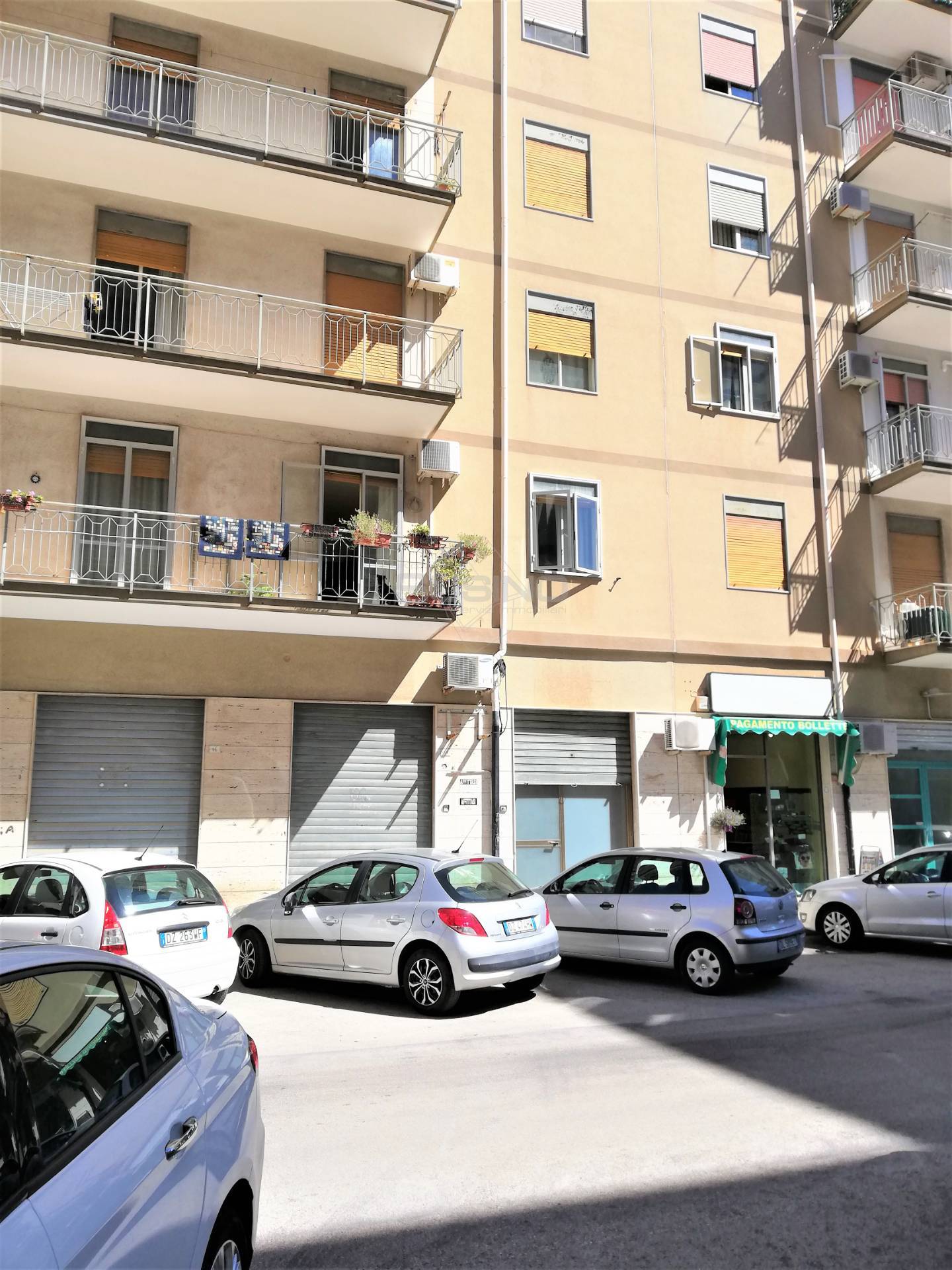 Locale commerciale in vendita a Siracusa, Santa Panagia