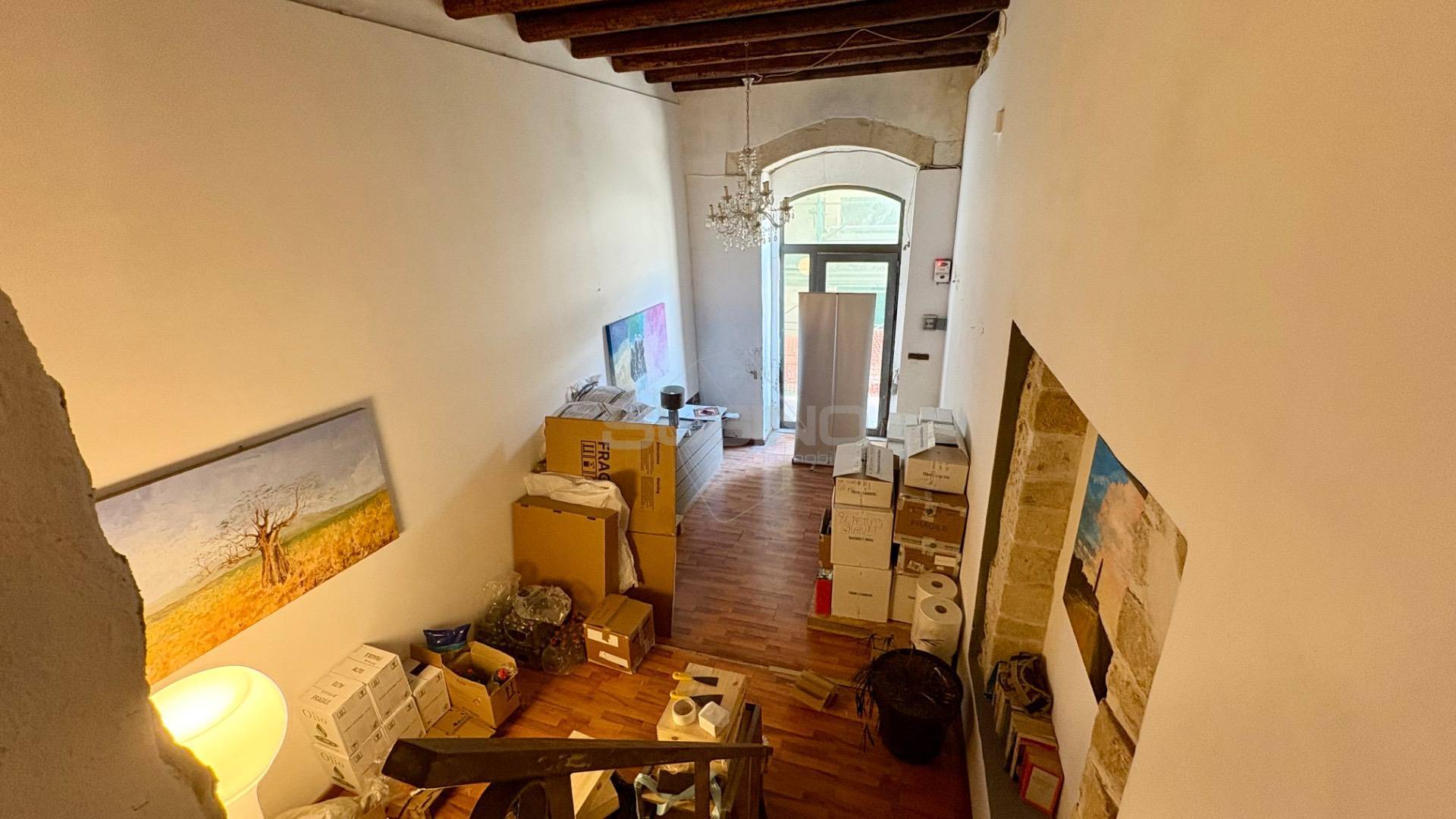 Locale commerciale in affitto a Siracusa, Ortigia