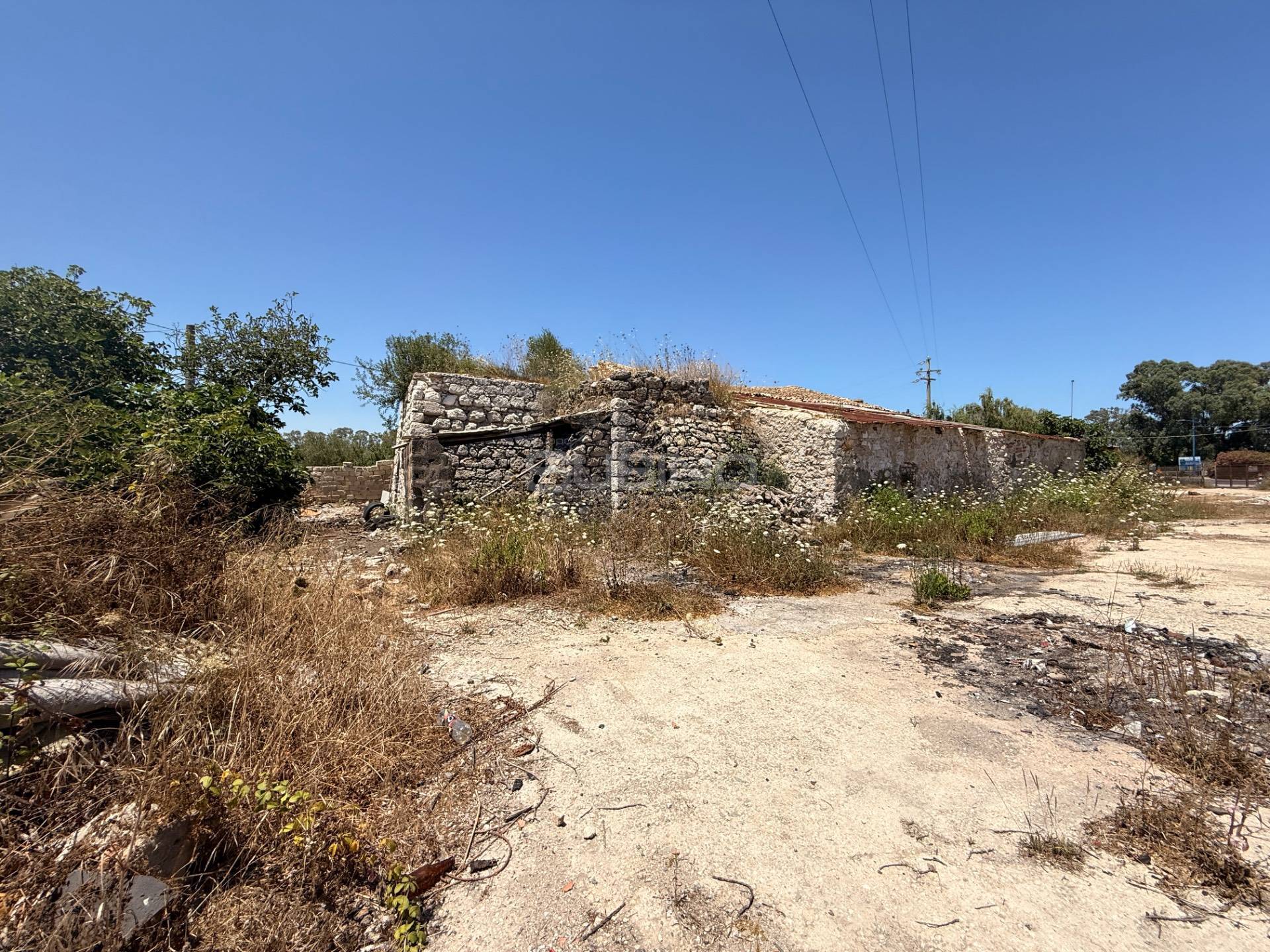 Magazzino in vendita a Siracusa, Elorina