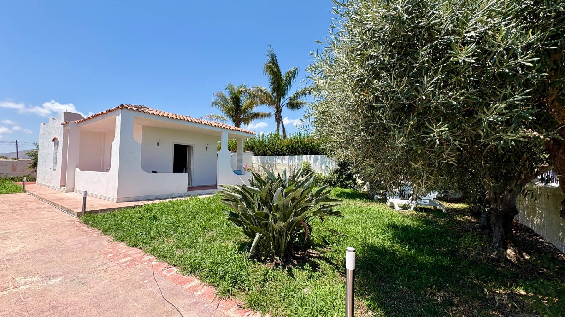 Villa in affitto a Siracusa, Fontane Bianche