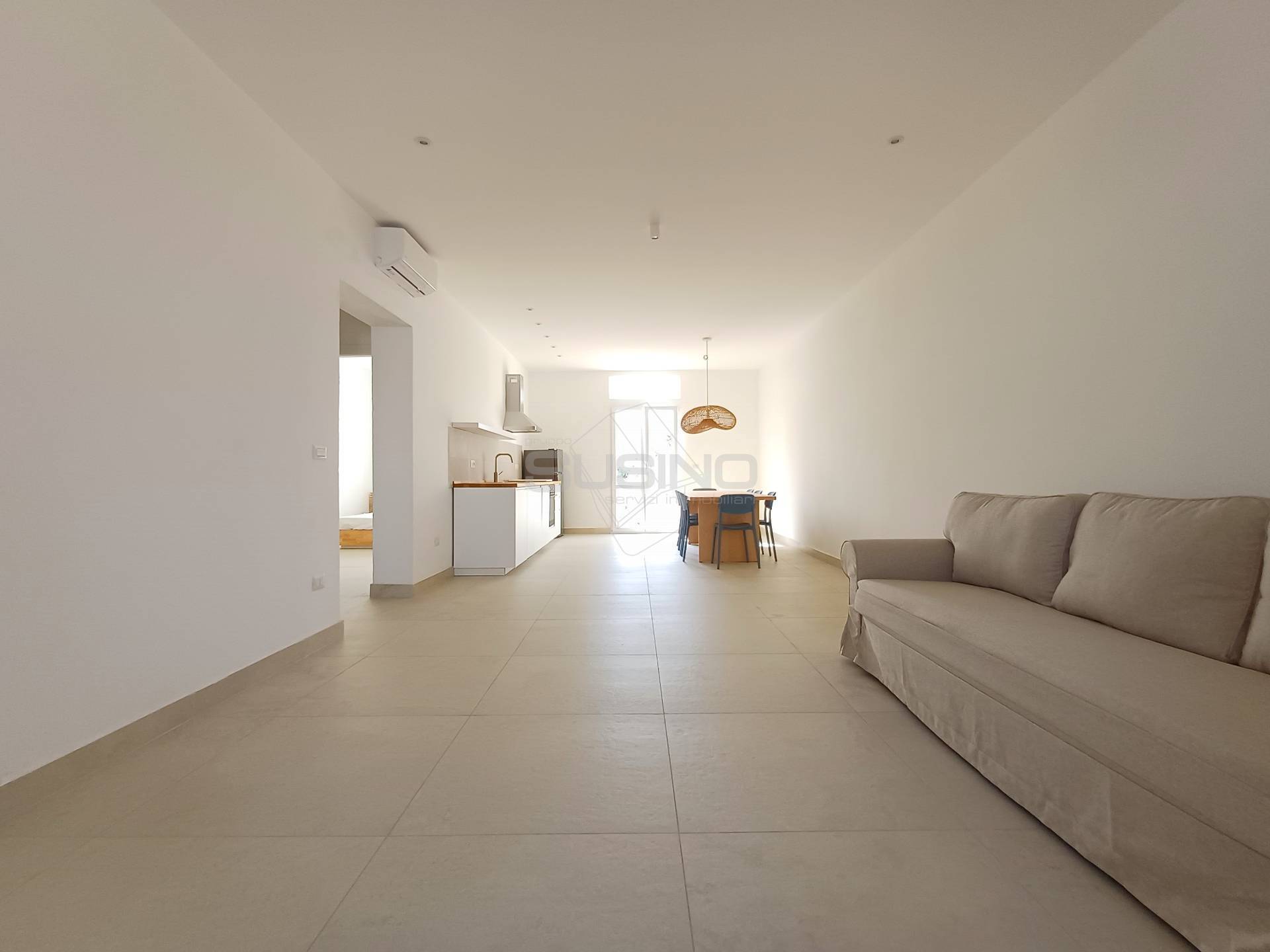 Villa in vendita a Siracusa, Arenella