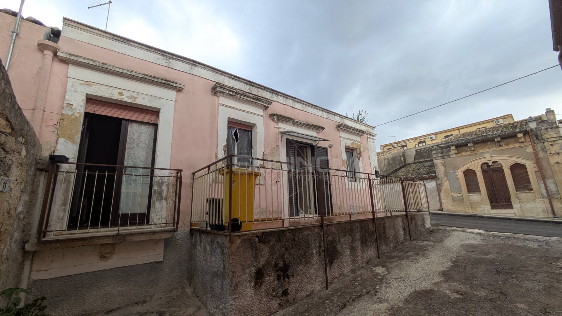 Indipendente in vendita a Cassaro