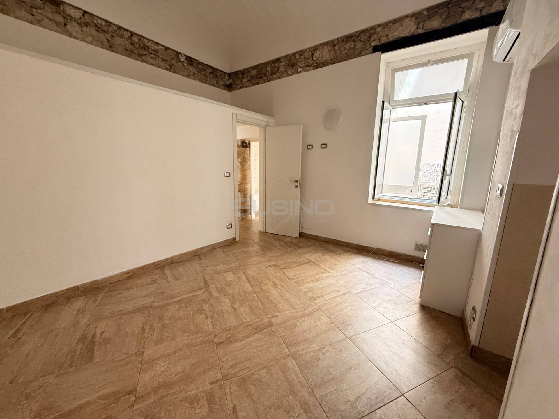 Appartamento in vendita a Siracusa, Borgata