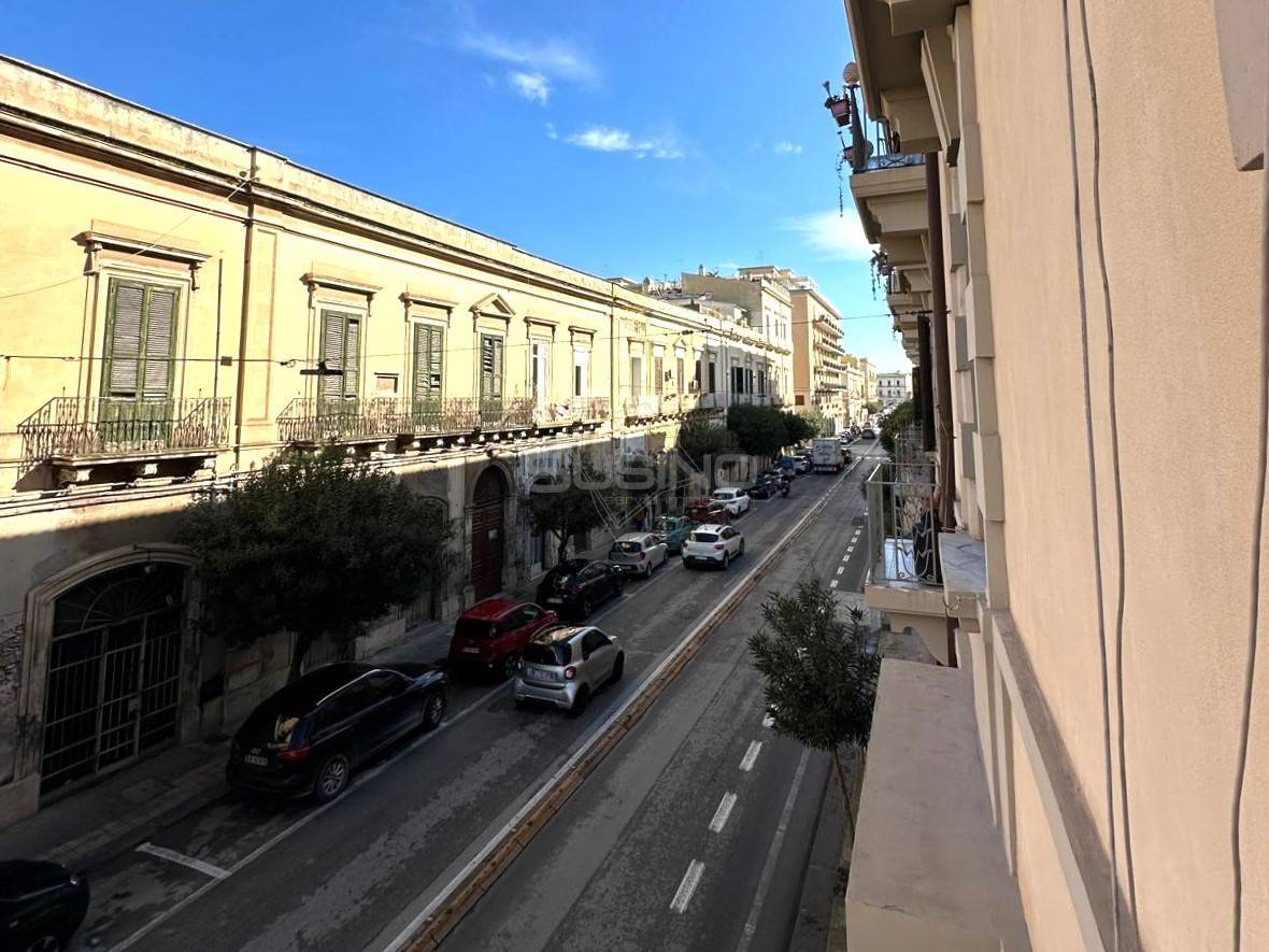 Appartamento in vendita a Siracusa, Umbertina