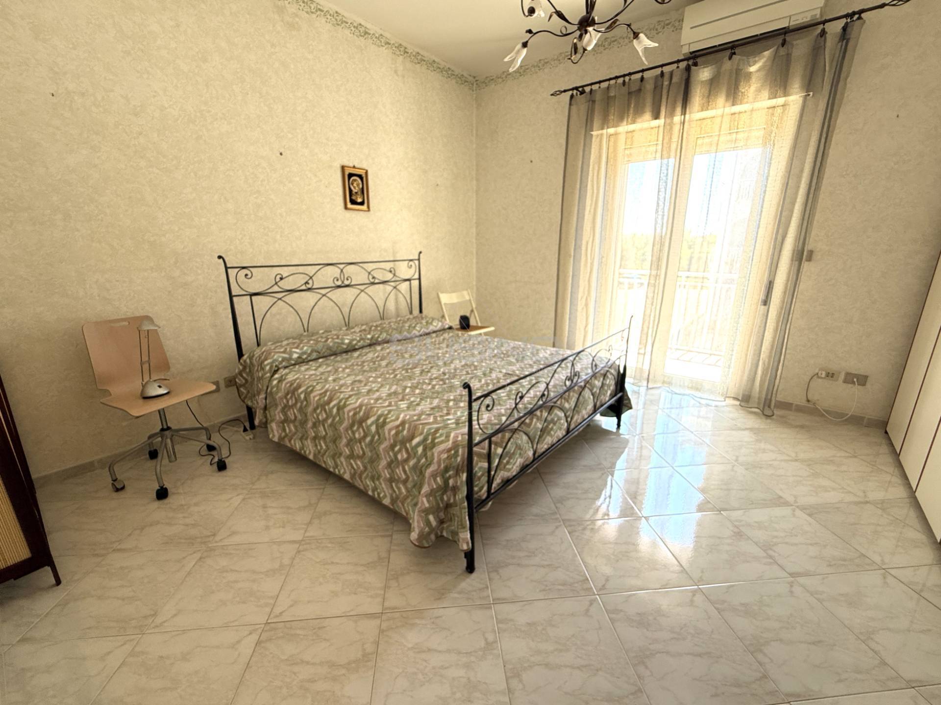 Appartamento e Garage in vendita a Siracusa, Pizzuta