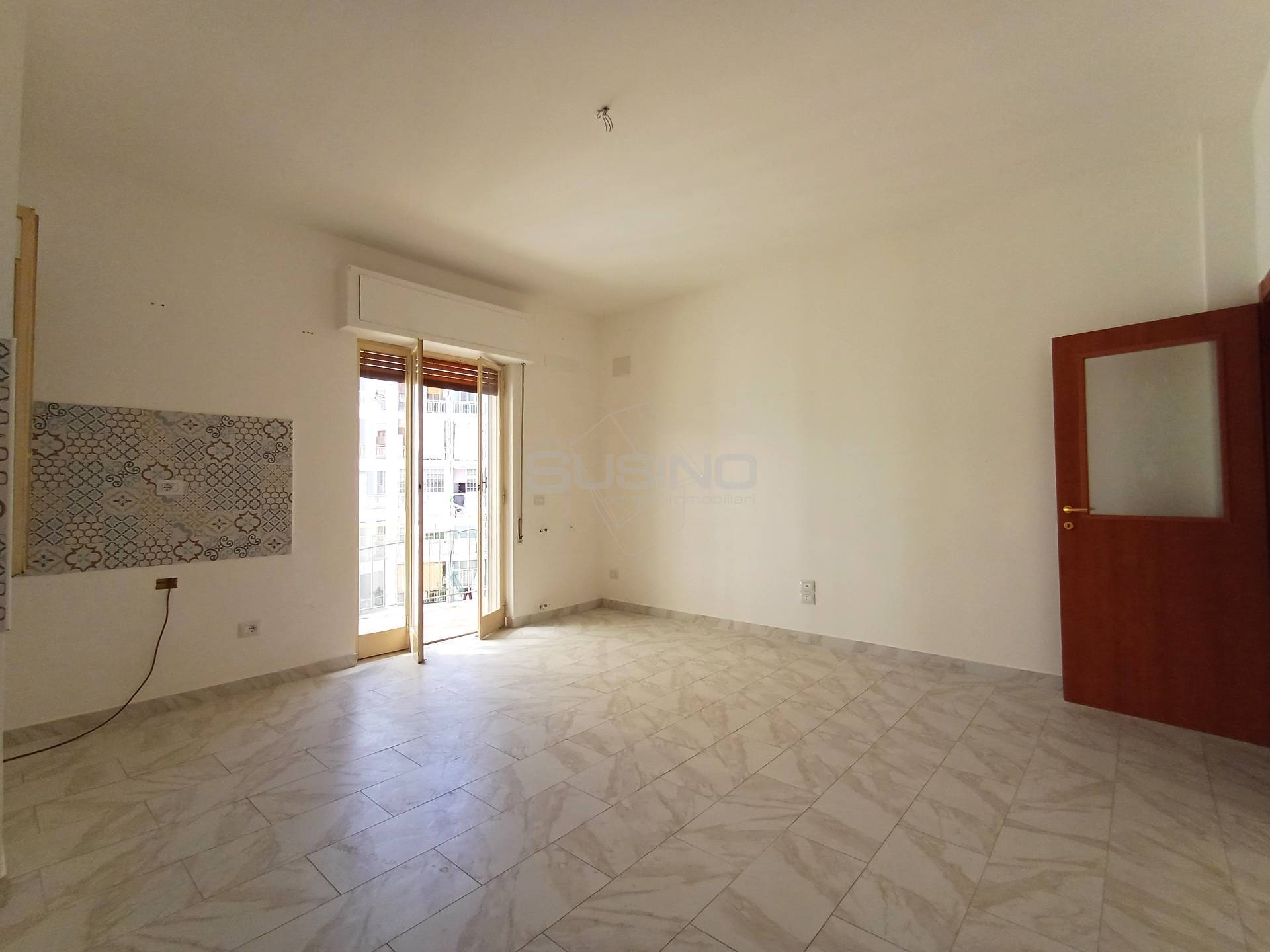 Appartamento in vendita a Siracusa, Piazza Adda