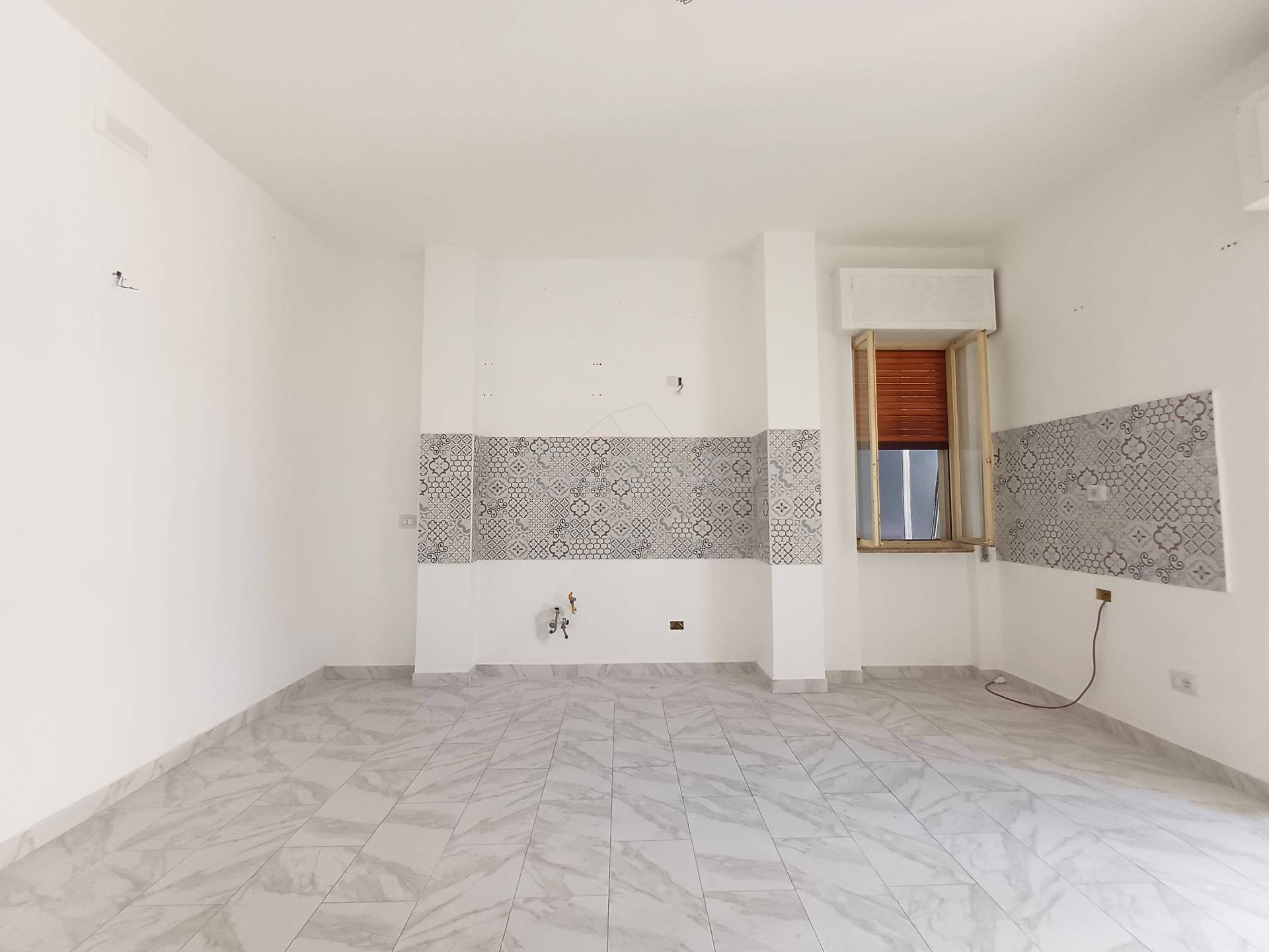 Appartamento in vendita a Siracusa, Piazza Adda