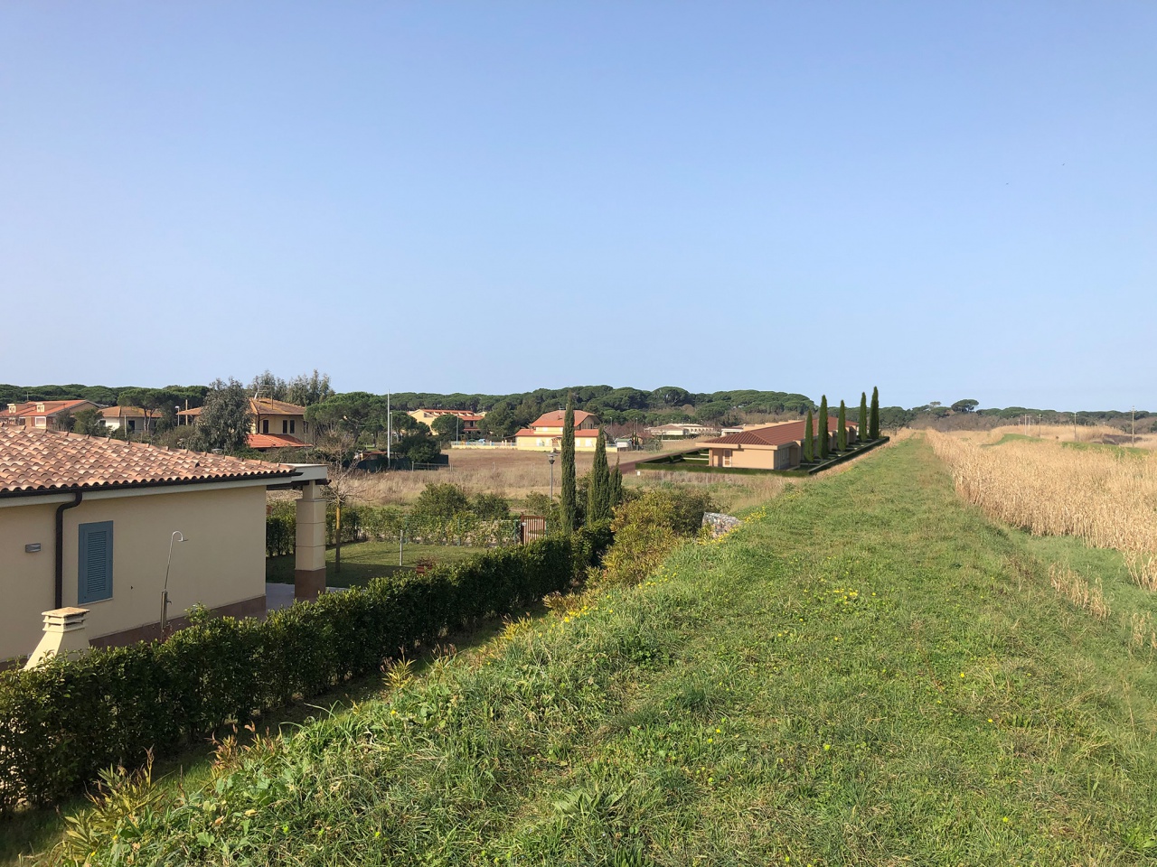 Trilocale con giardino in via delle palme, Castagneto Carducci