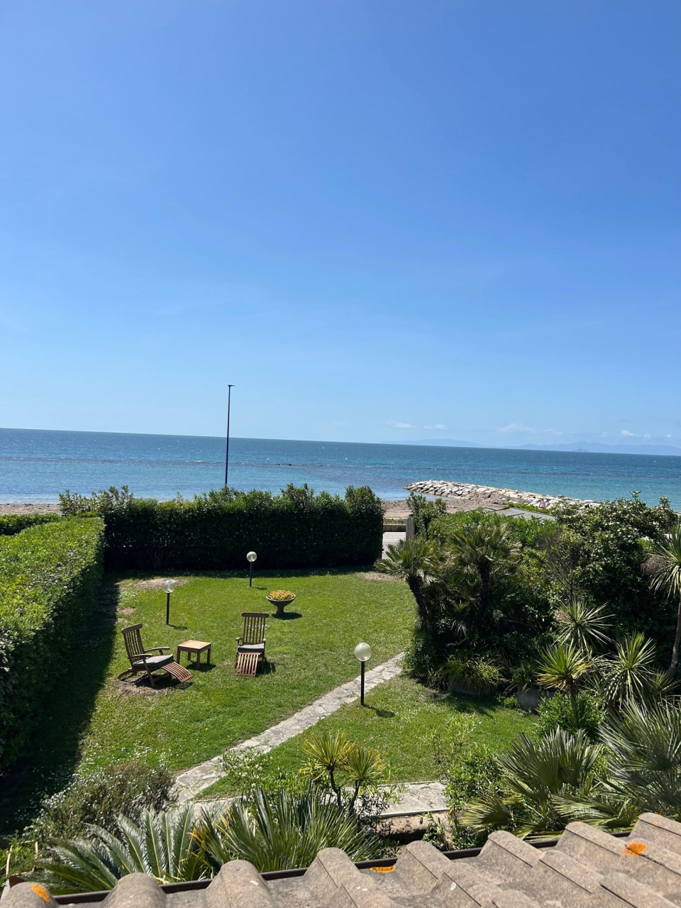 Villa arredata in affitto in viale italia, Follonica