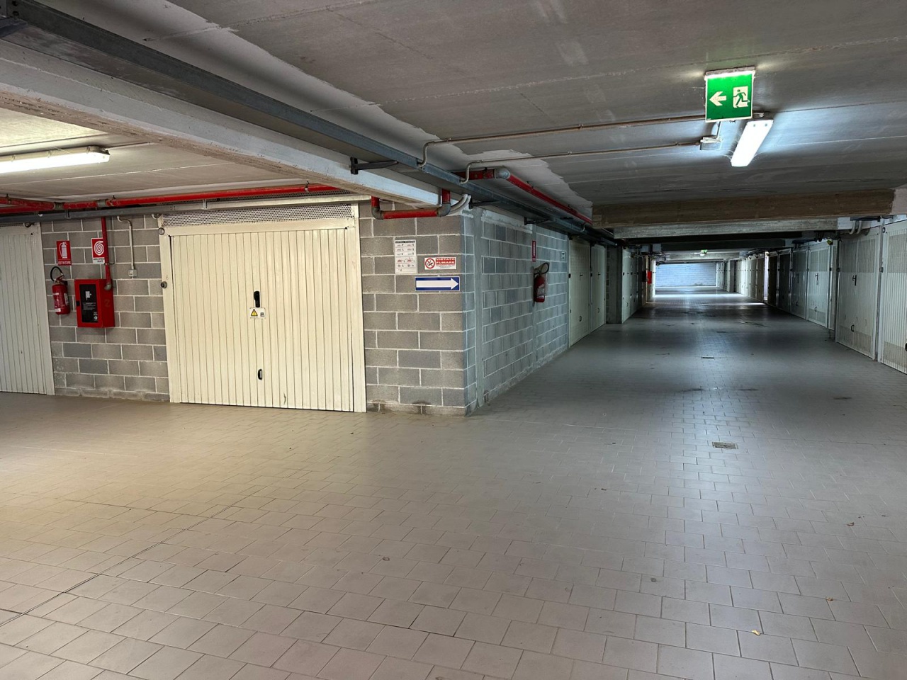Posto auto coperto in vendita a Follonica