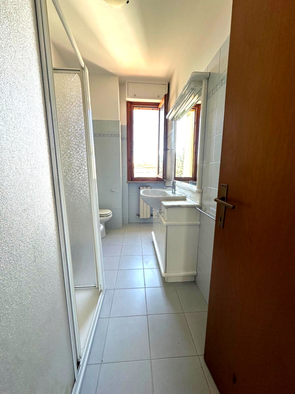 Quadrilocale con terrazzo in via parigi, Follonica