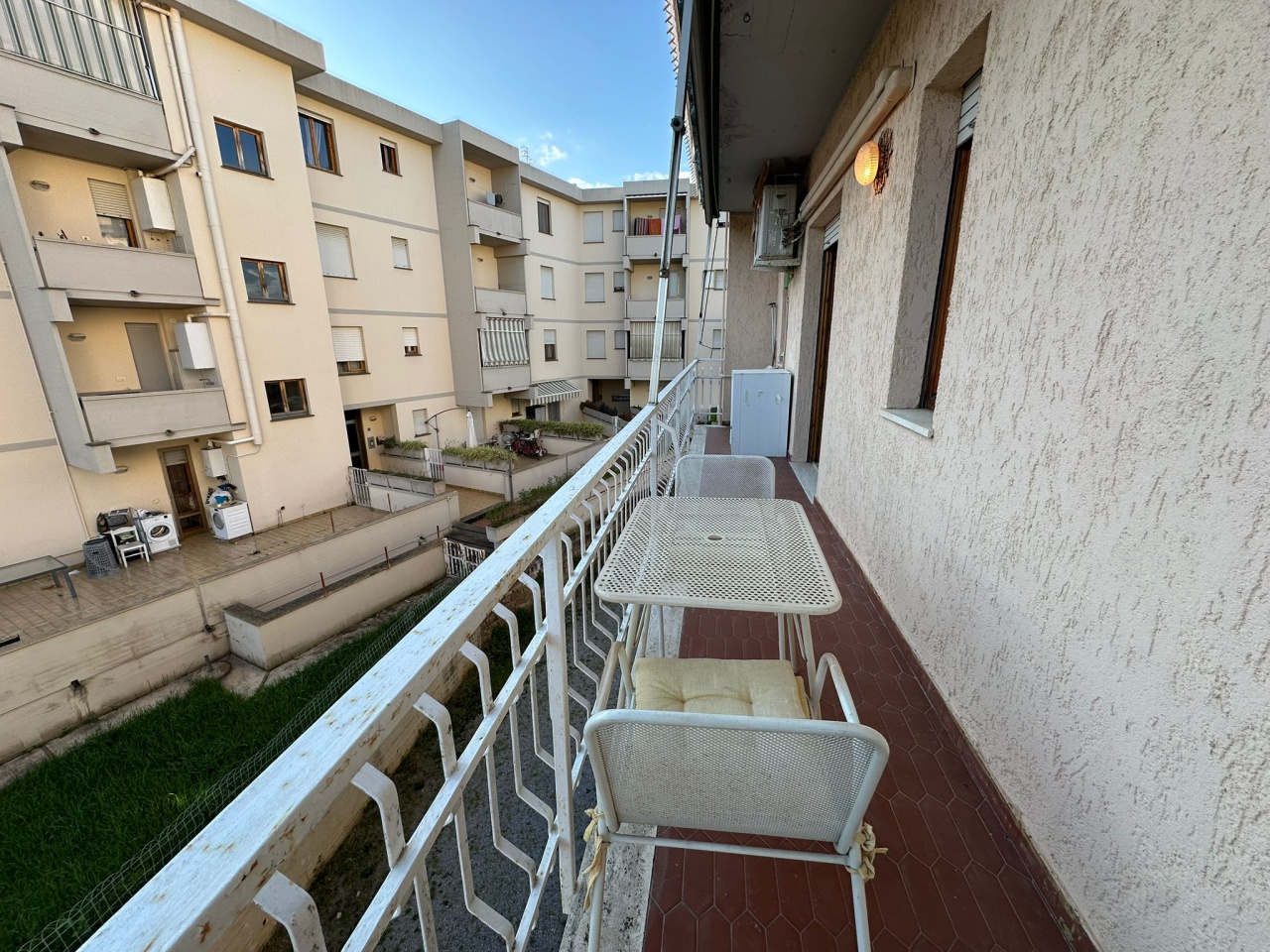 Bilocale in vendita in via parigi, Follonica