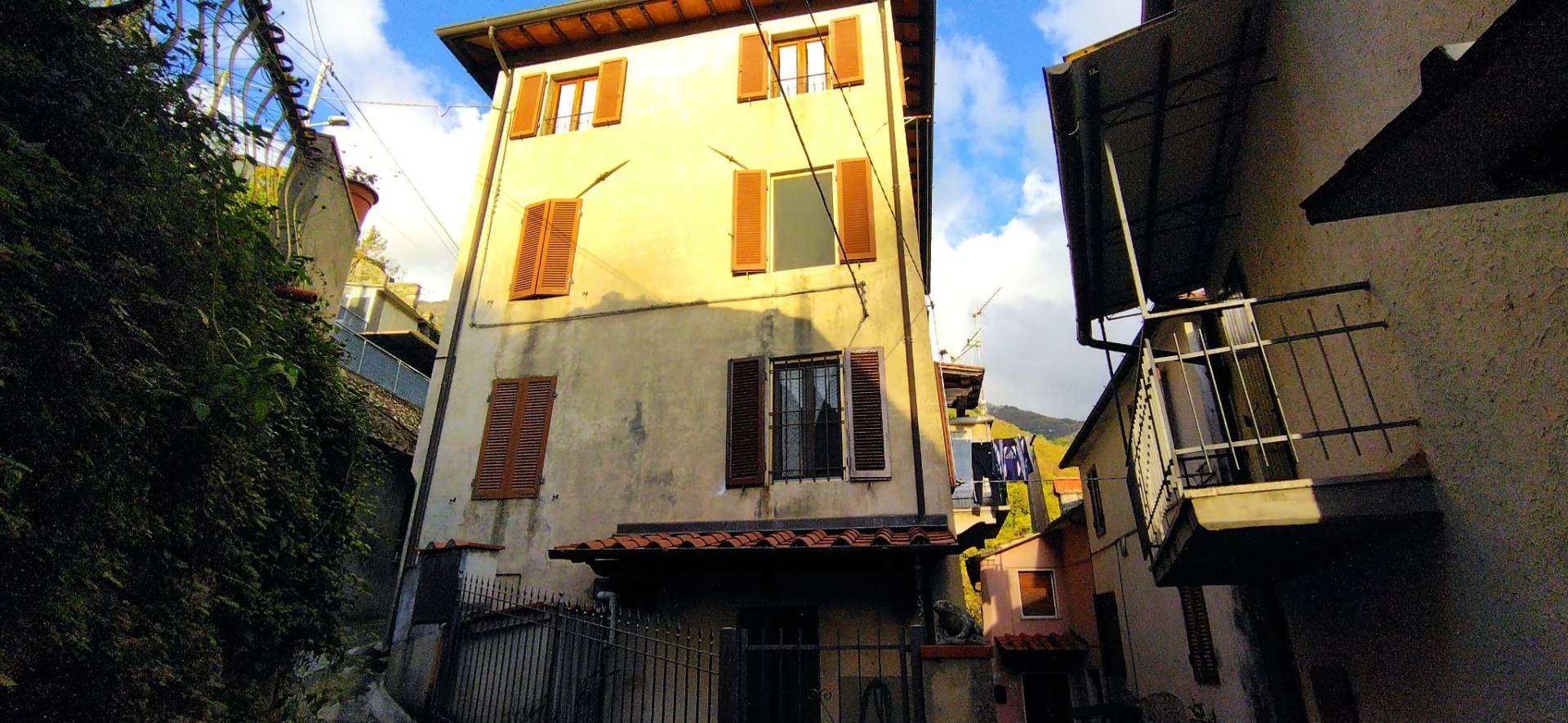 Casa indipendente in vendita a Camaiore, Prima Collina
