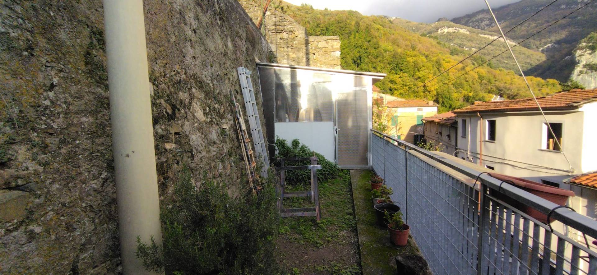 Casa indipendente in vendita a Camaiore, Prima Collina