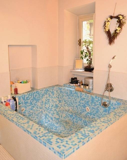 Appartamento in vendita a Camaiore, Centro