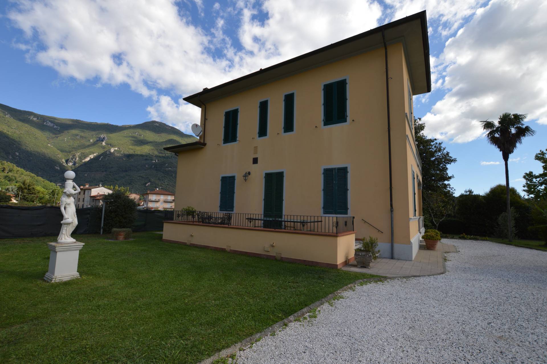 Villa Singola in vendita a Camaiore, Centro