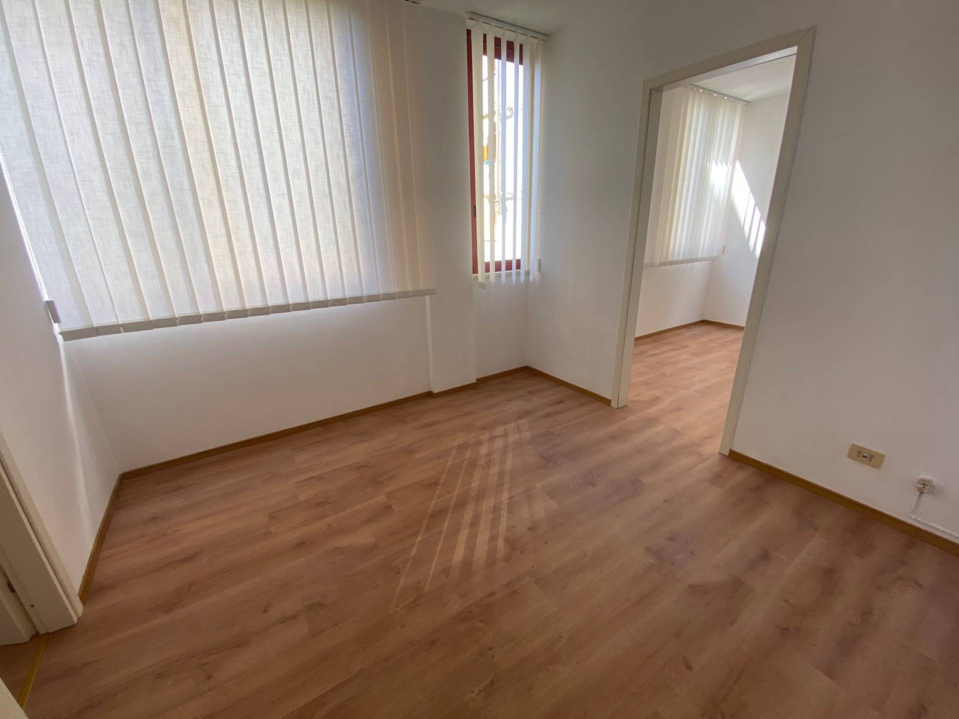 Studio/Ufficio in affitto a Viareggio, Ex Campo d'Aviazione