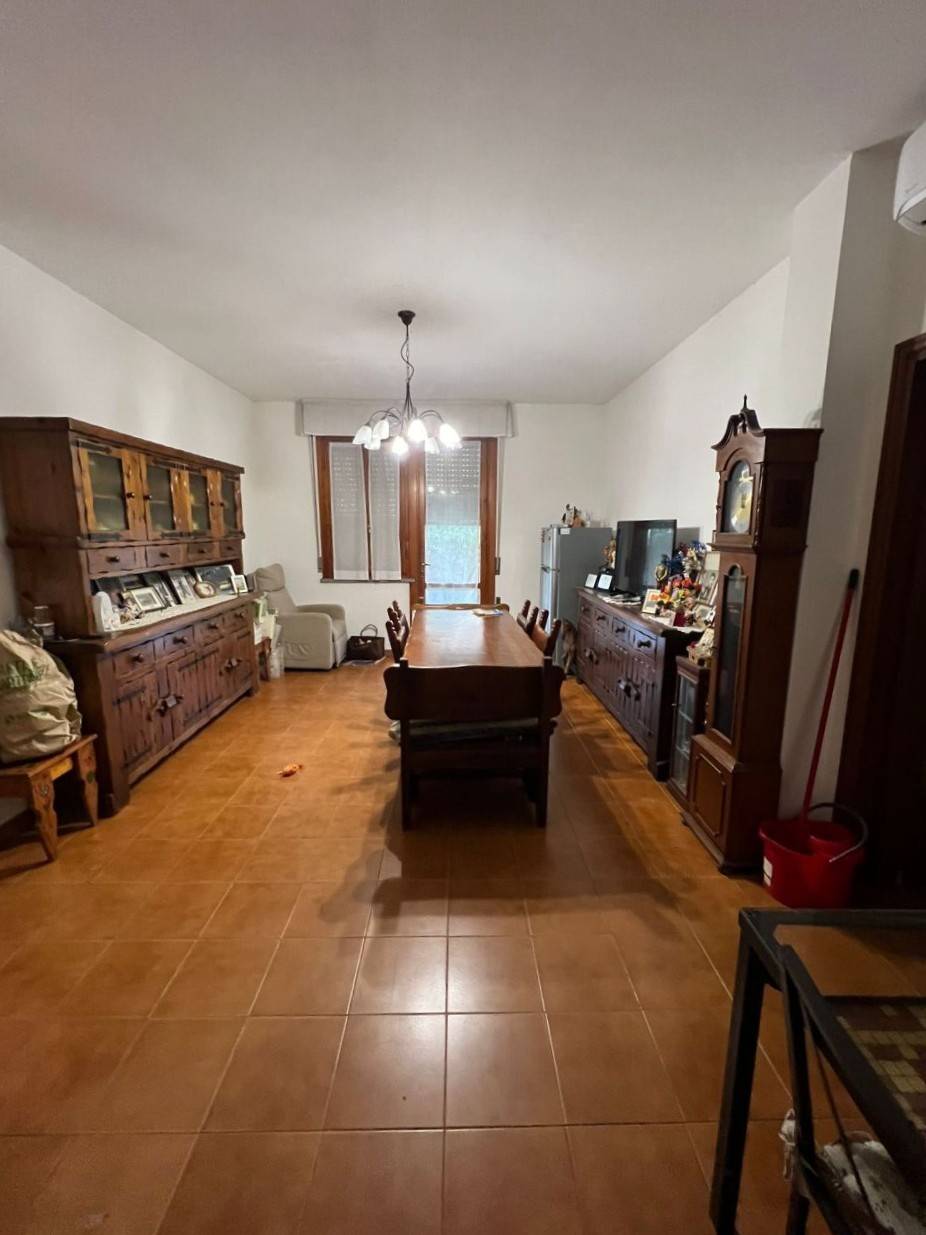 Appartamento piano terra in vendita a Viareggio, Terminetto