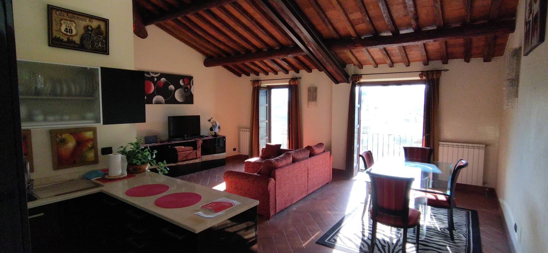 Appartamento in vendita a Camaiore, Centro