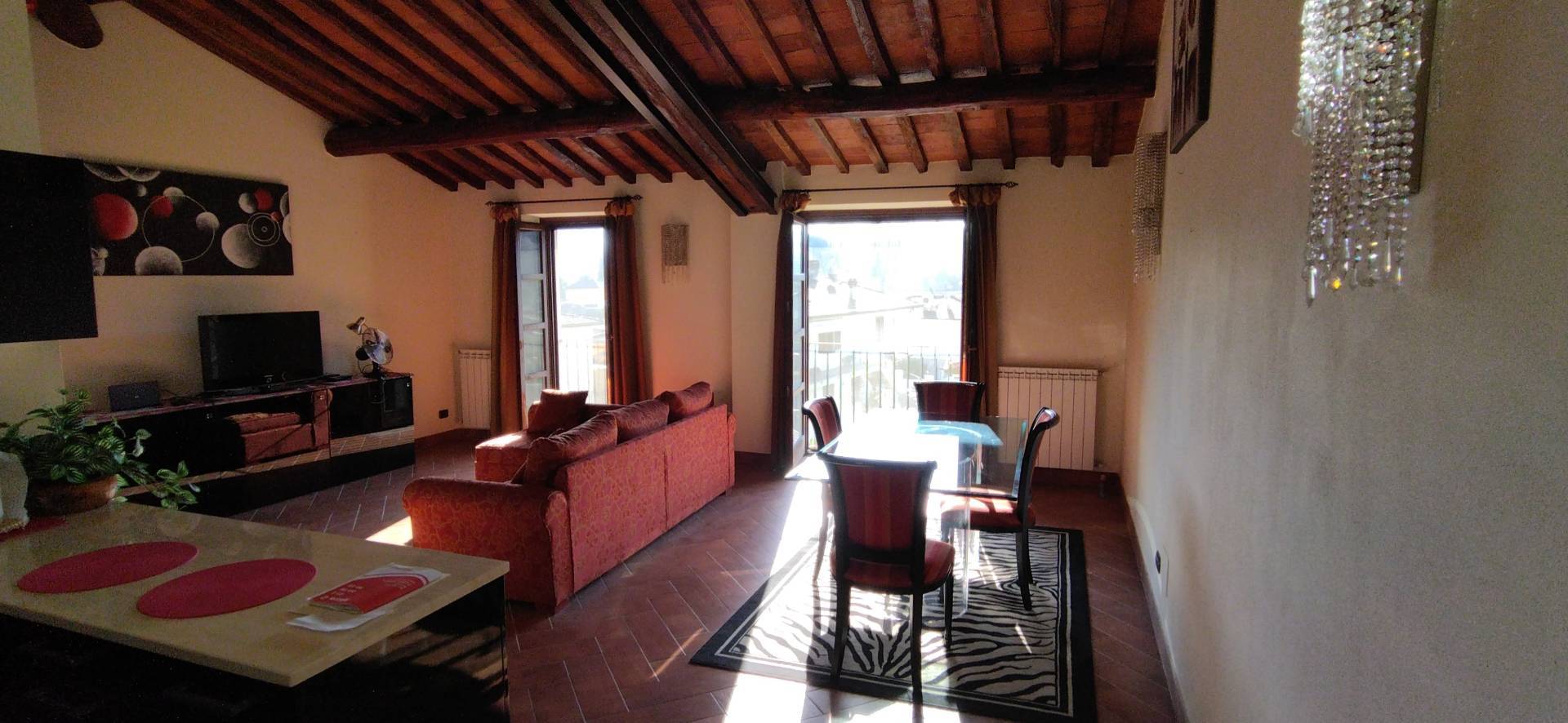 Appartamento in vendita a Camaiore, Centro