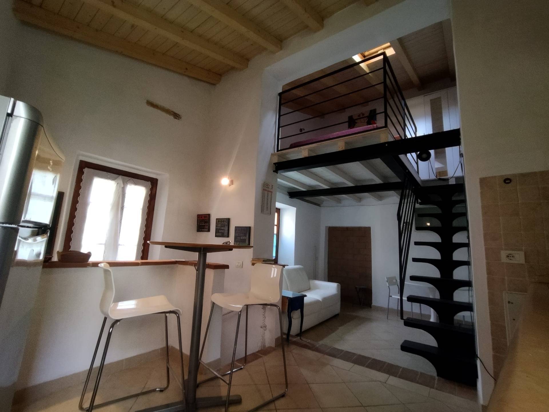 Casa indipendente in vendita a Camaiore, Prima Collina