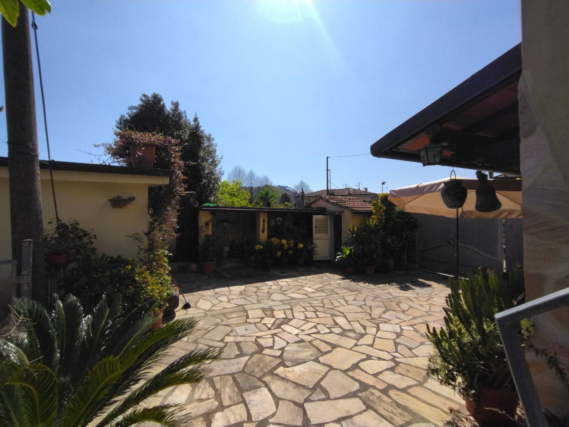 Casa indipendente in vendita a Camaiore, Frati