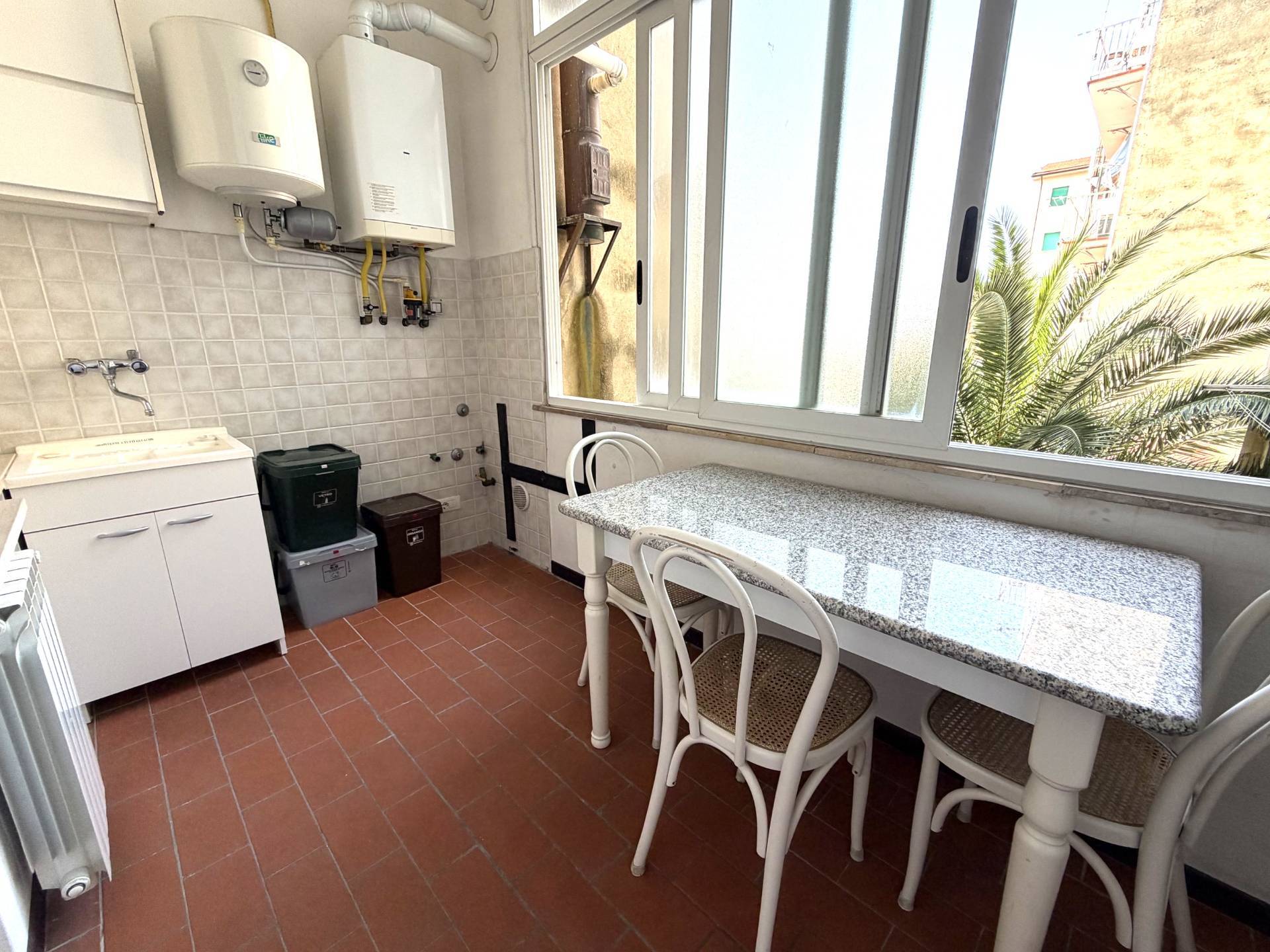 Appartamento in vendita a Viareggio, Centro