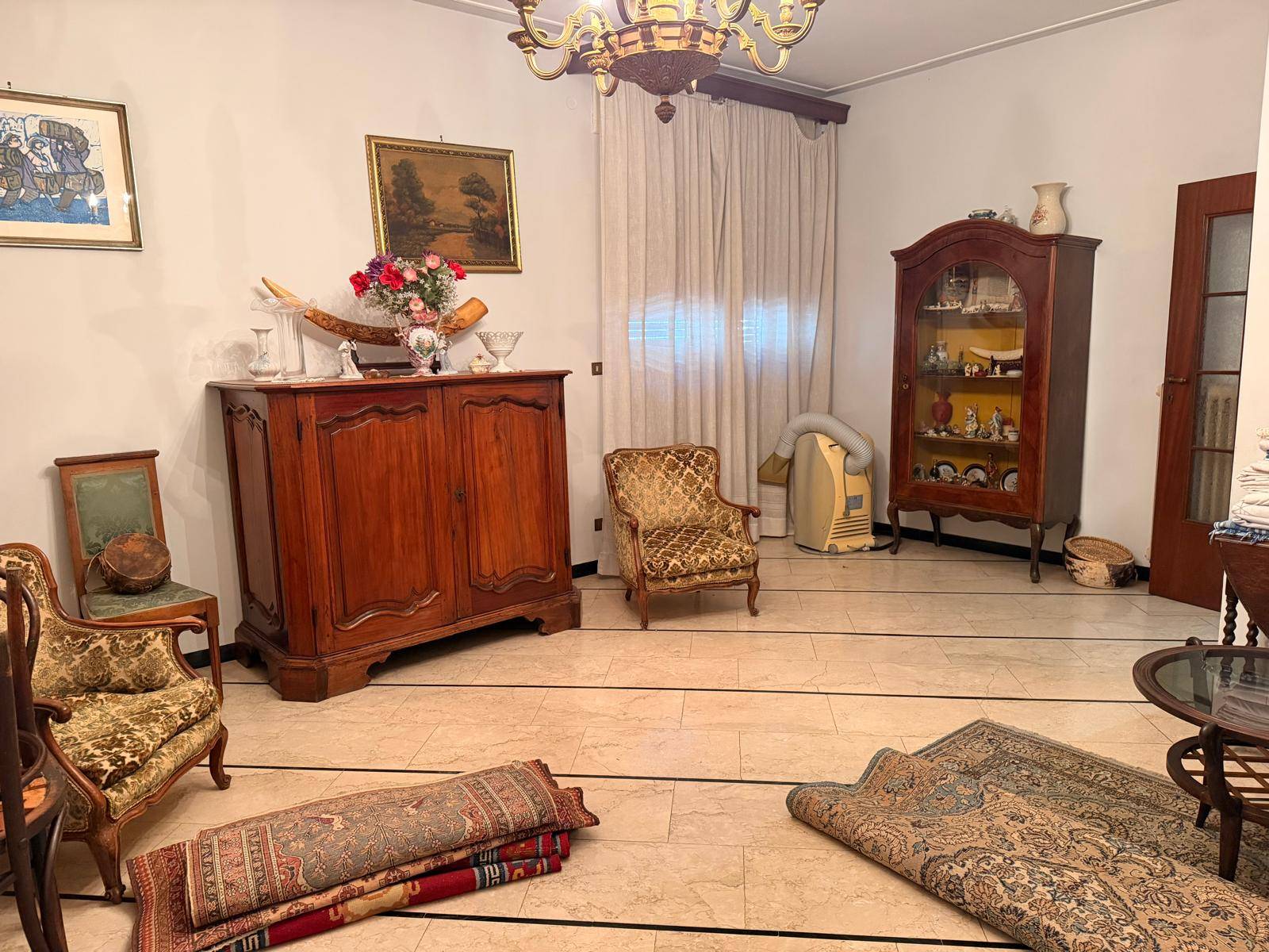 Appartamento piano terra in vendita a Viareggio, Centro