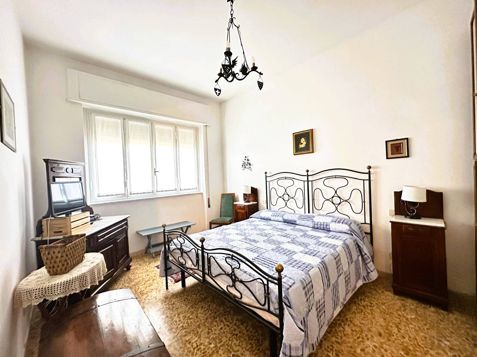 Appartamento piano terra in vendita a Viareggio, Centro