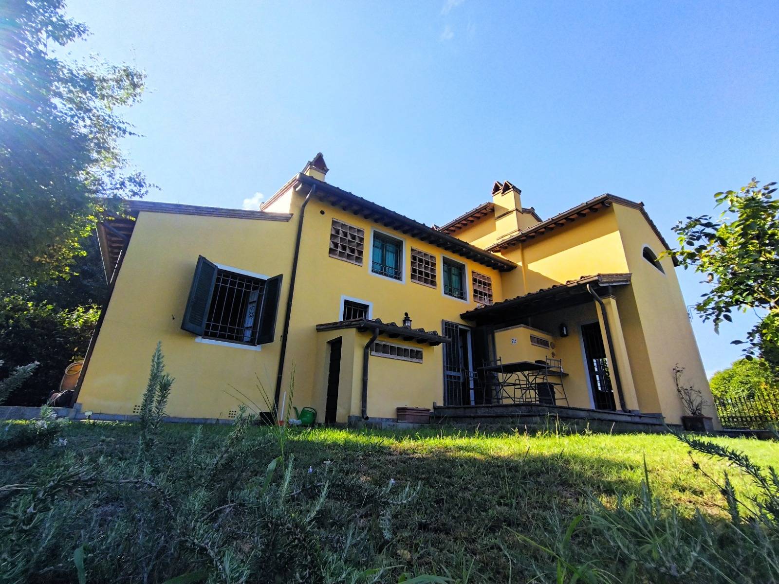 Propriet rustica con terreno in vendita a Camaiore, Capezzano Pianore