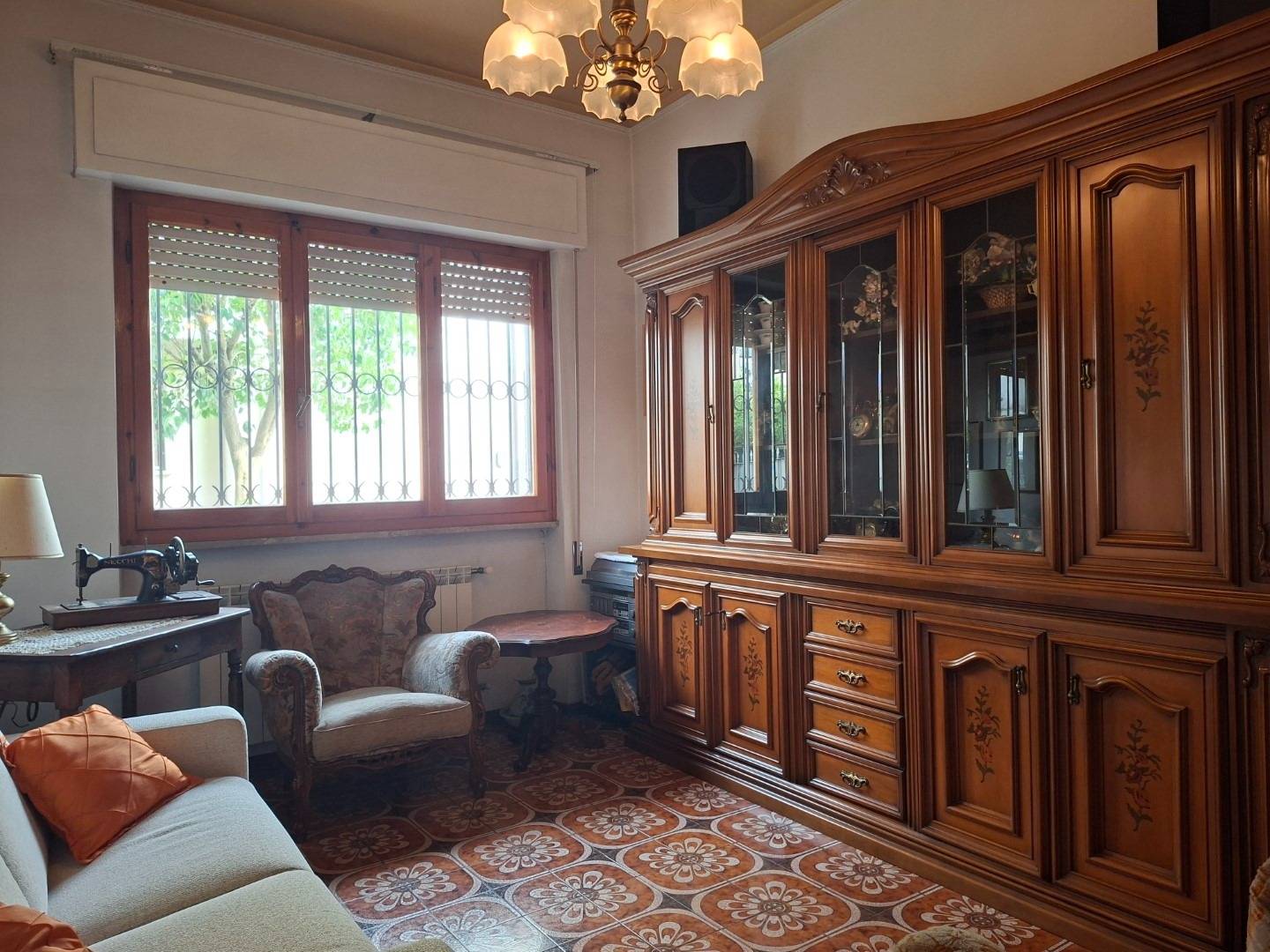 Appartamento piano terra in vendita a Viareggio, Migliarina