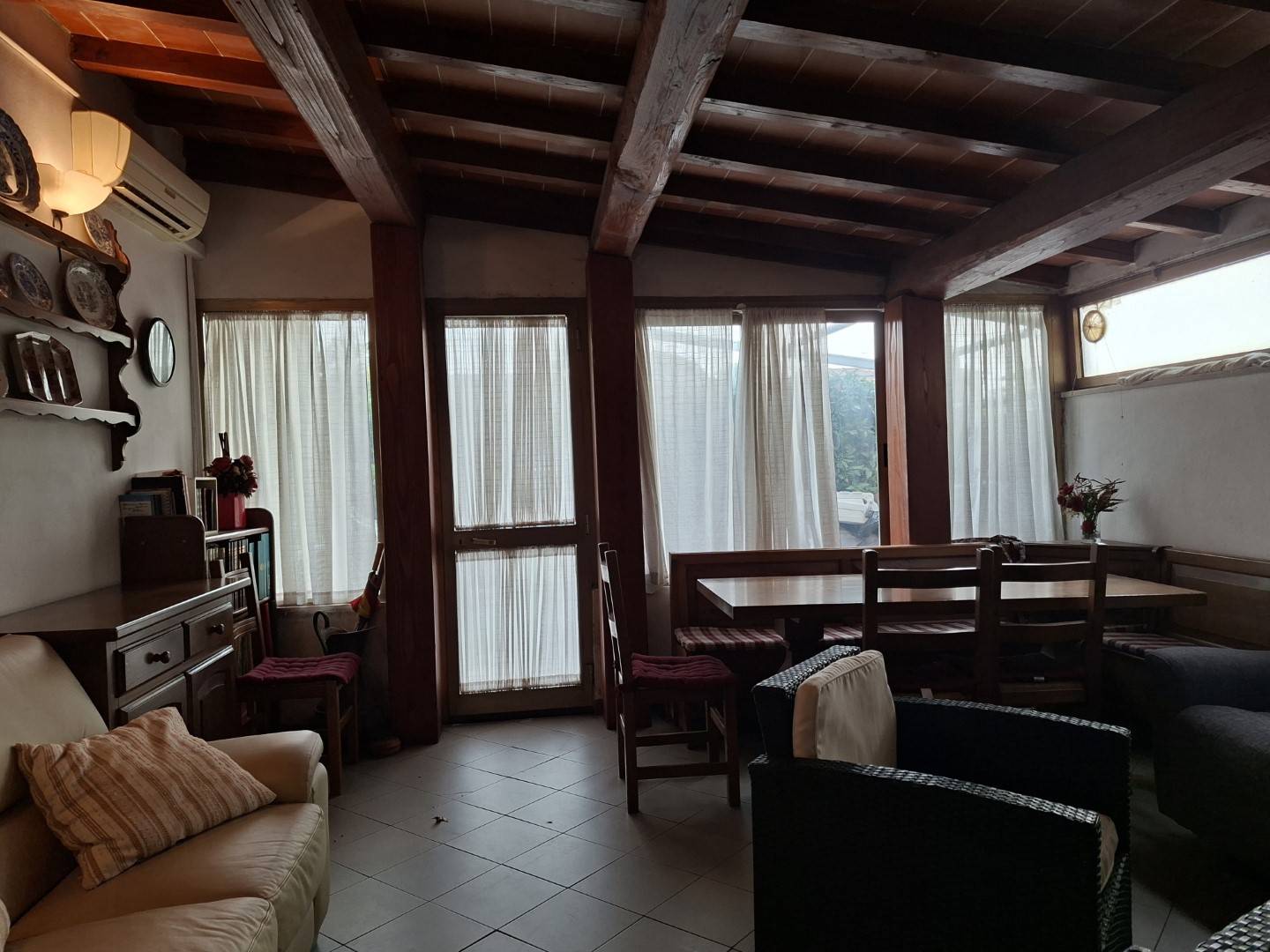 Appartamento piano terra in vendita a Viareggio, Migliarina