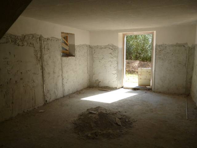 Propriet rustica con terreno in vendita a Massarosa, Corsanico
