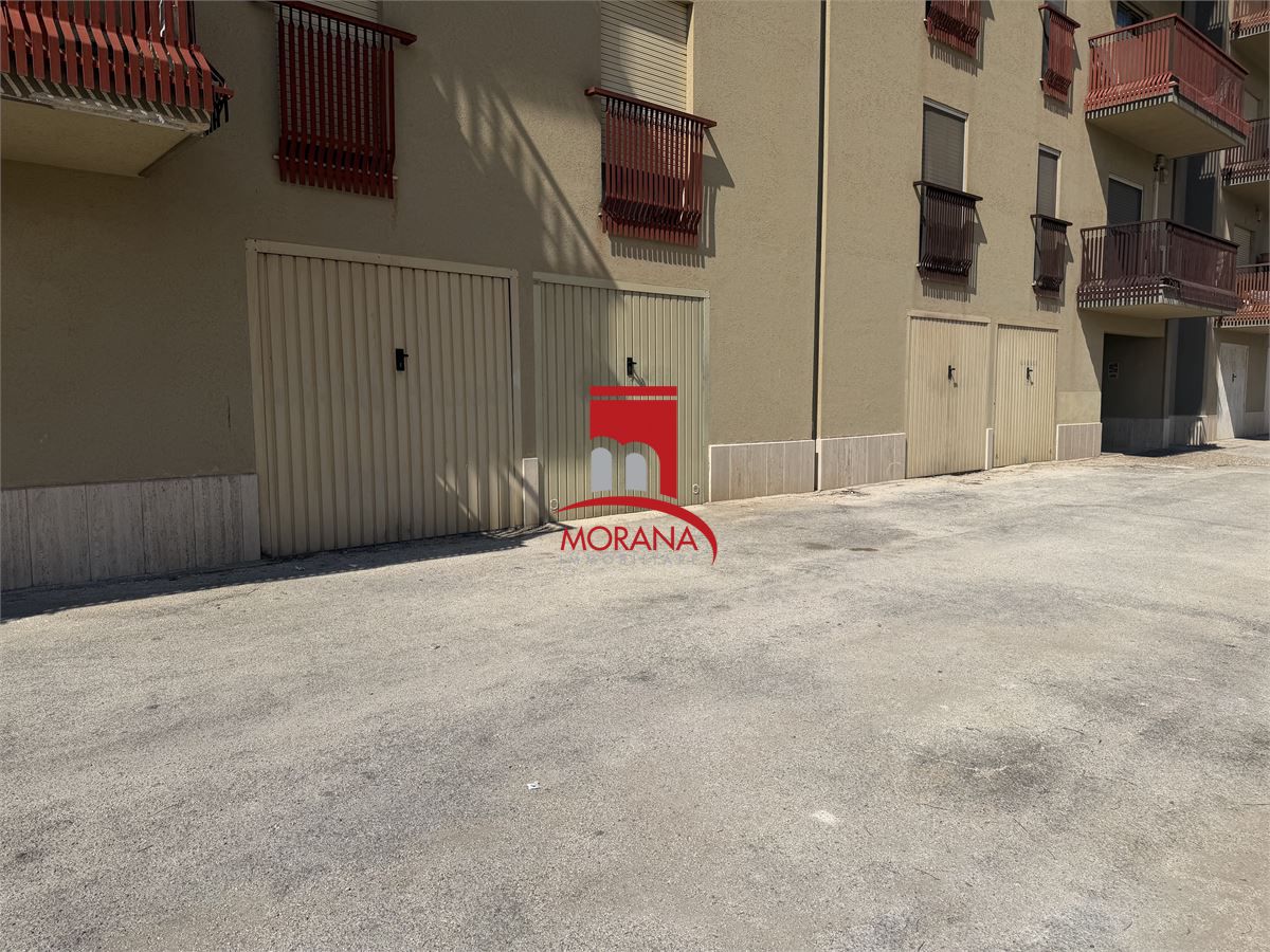 Box/Garage 18mq in vendita a Trapani