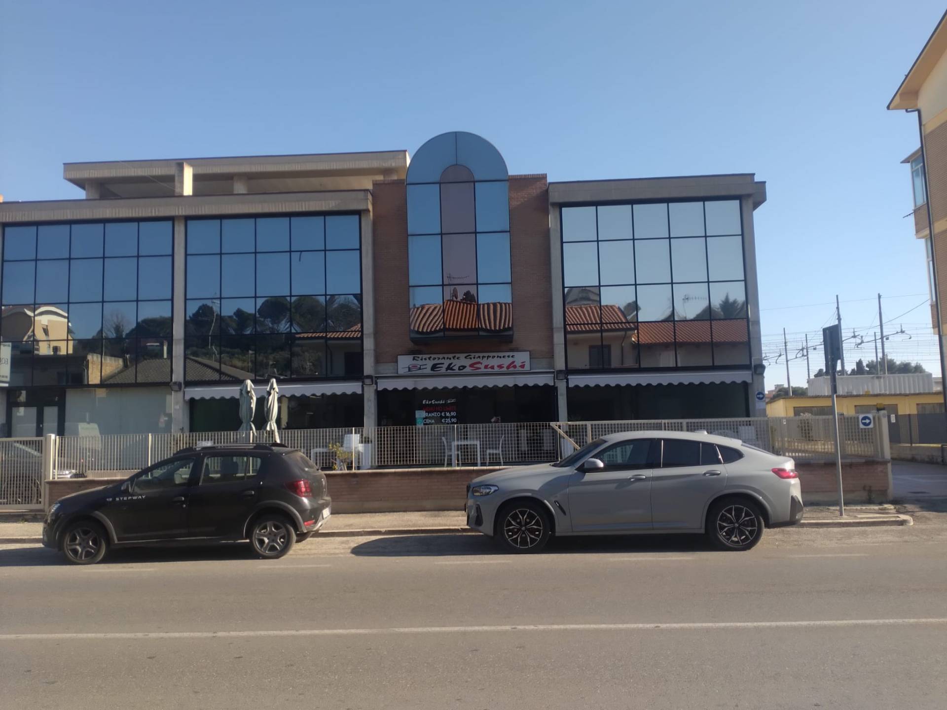 Locale commerciale in vendita a Giulianova