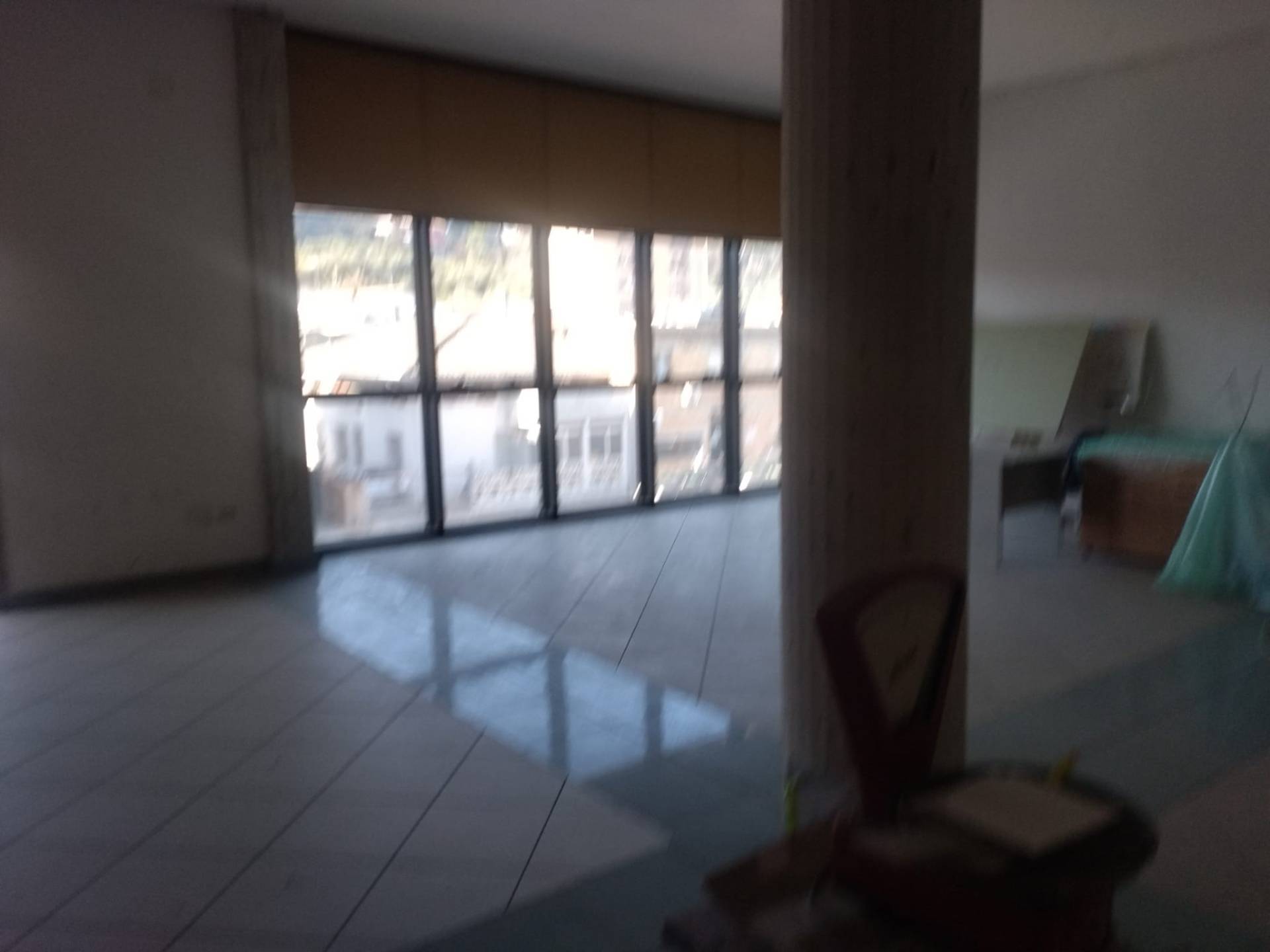 Locale commerciale in vendita a Giulianova