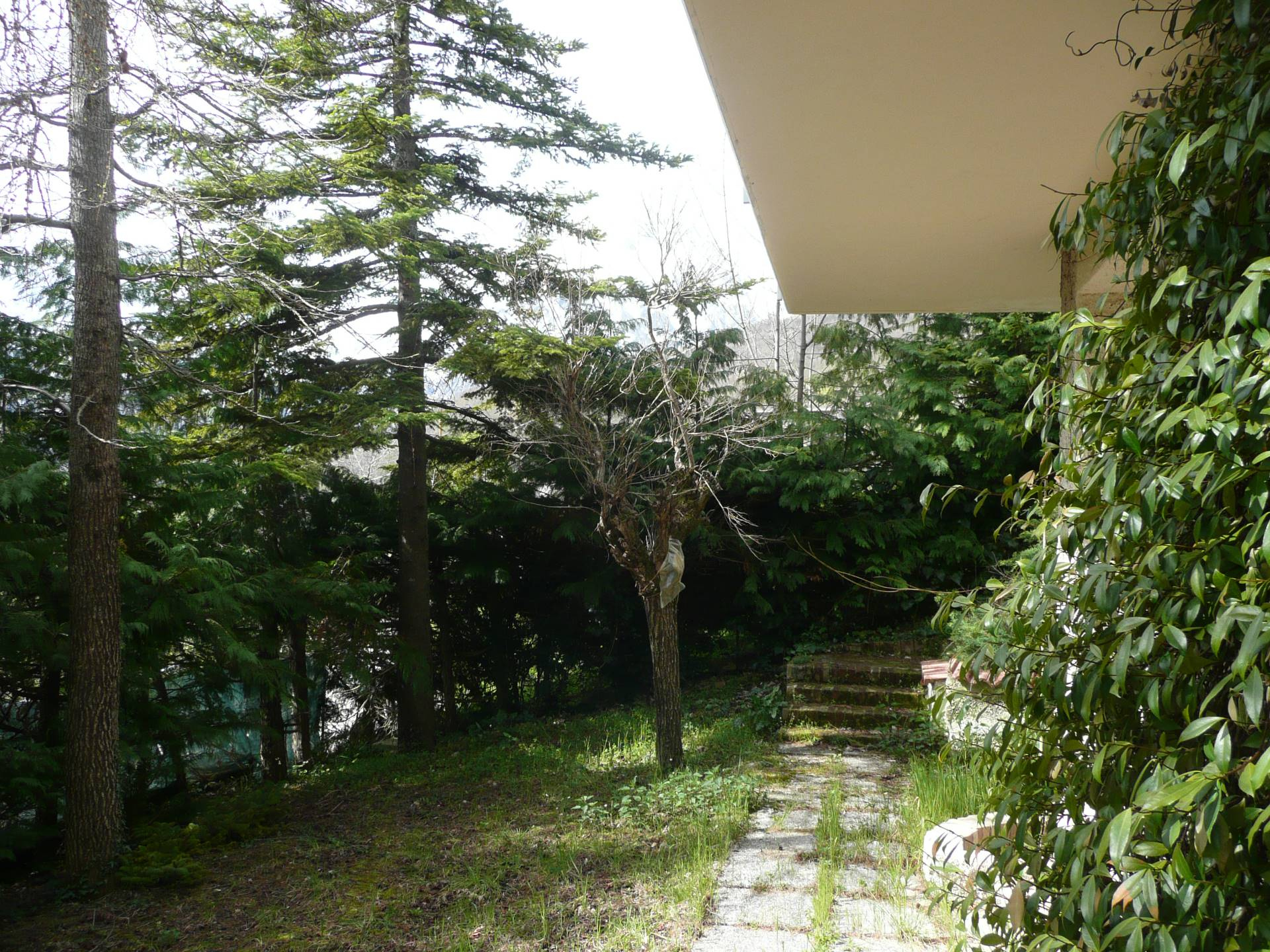 Villa in vendita a Isola del Gran Sasso d'Italia, Forca di Valle