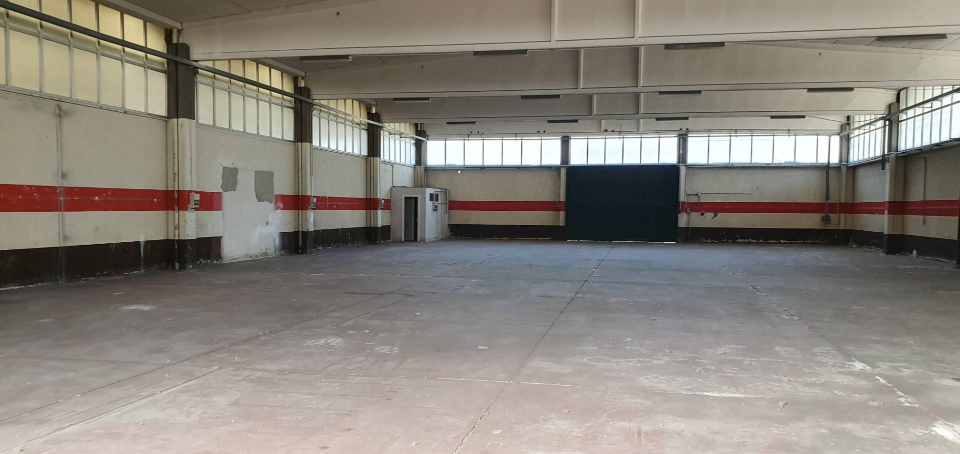 Capannone in affitto a Tortoreto