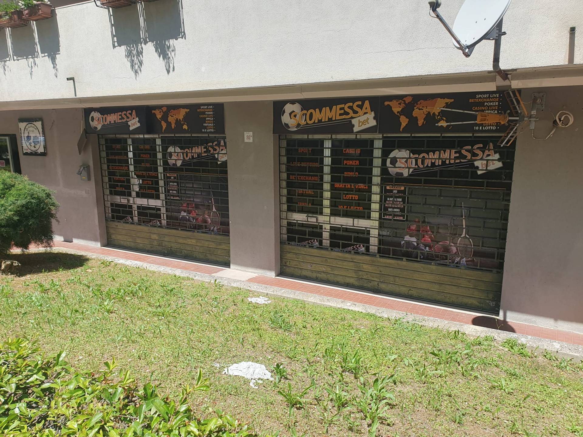 Locale commerciale in vendita a Teramo