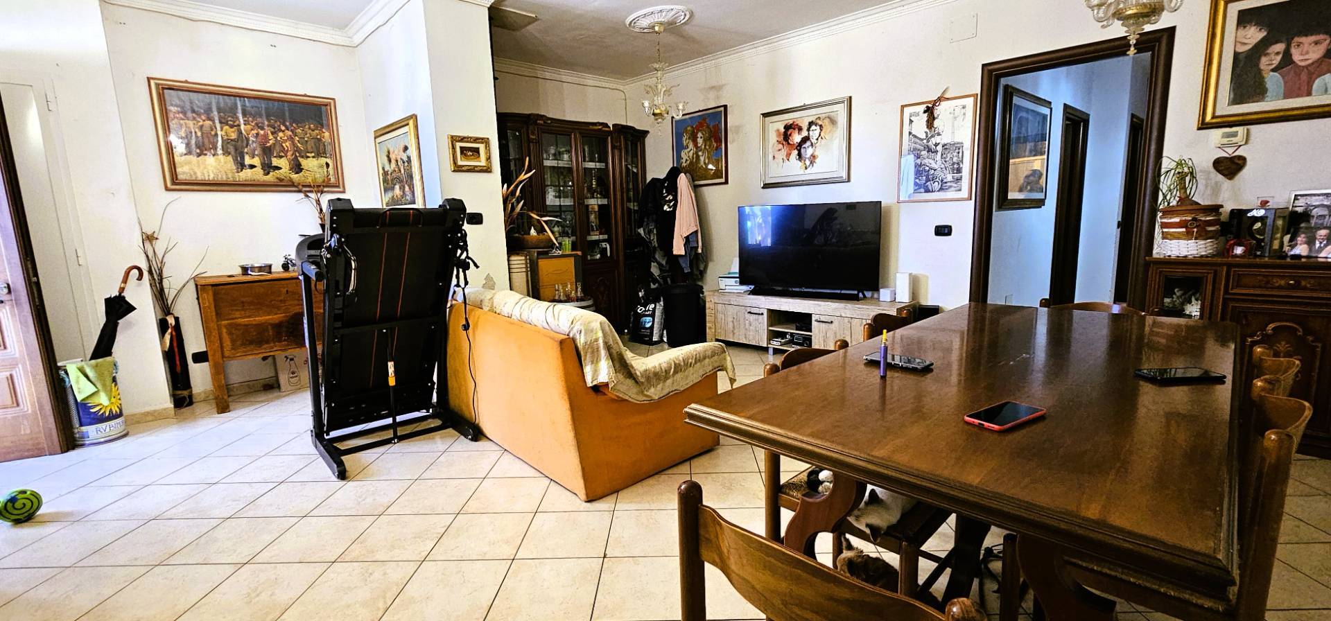 Appartamento con ingresso indipendente in vendita a Teramo, Estrema periferia