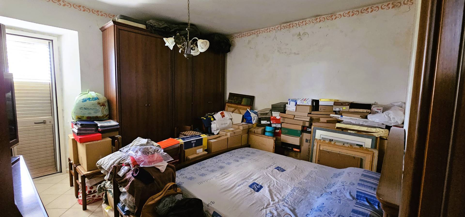 Appartamento con ingresso indipendente in vendita a Teramo, Estrema periferia