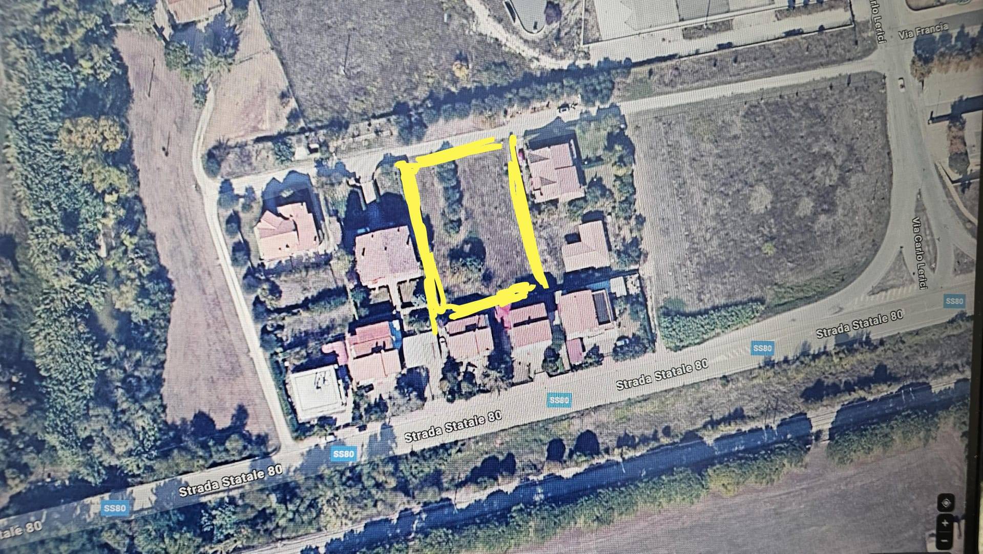 Terreno edificabile in vendita a Mosciano Sant'Angelo