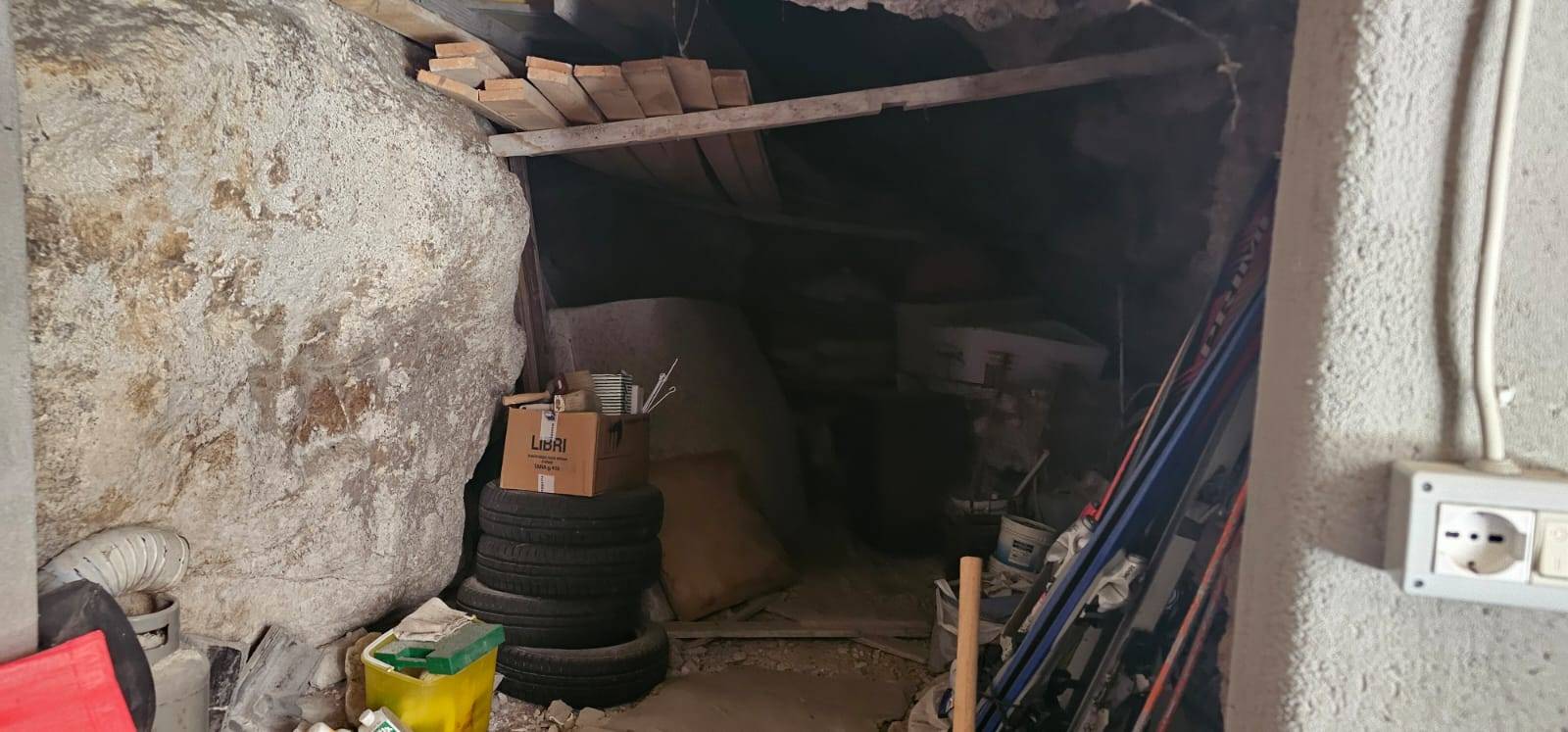 Appartamento con ingresso indipendente in vendita a Pietracamela