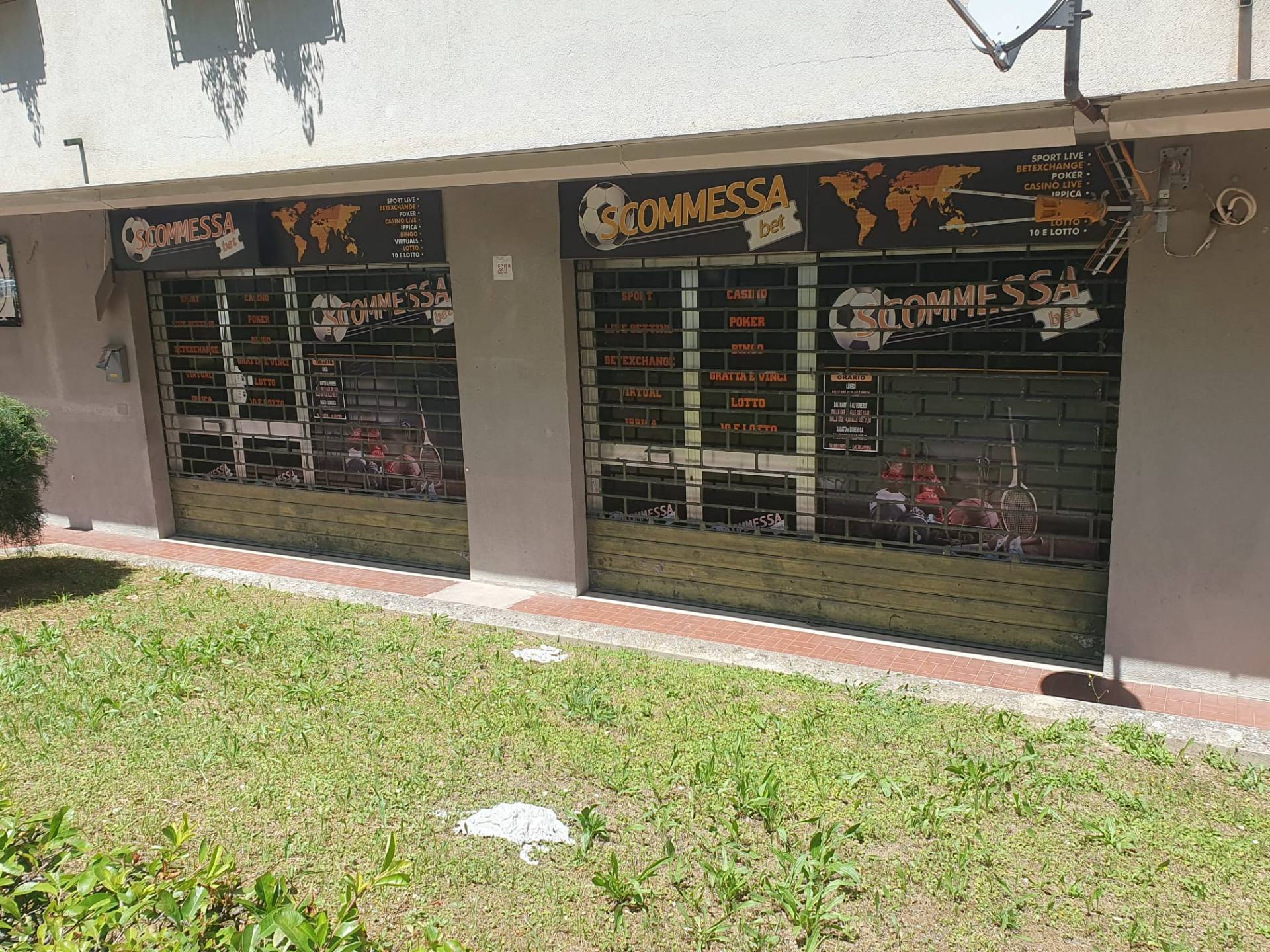 Locale commerciale in affitto a Teramo