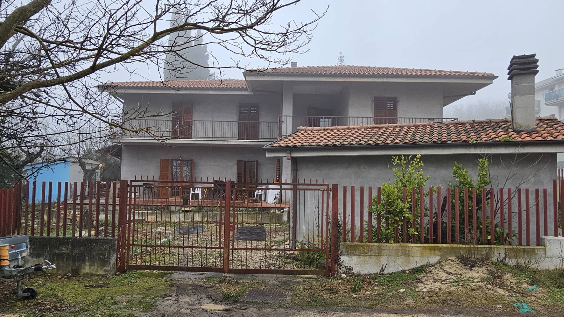 Casa singola in vendita a Teramo, Colleparco