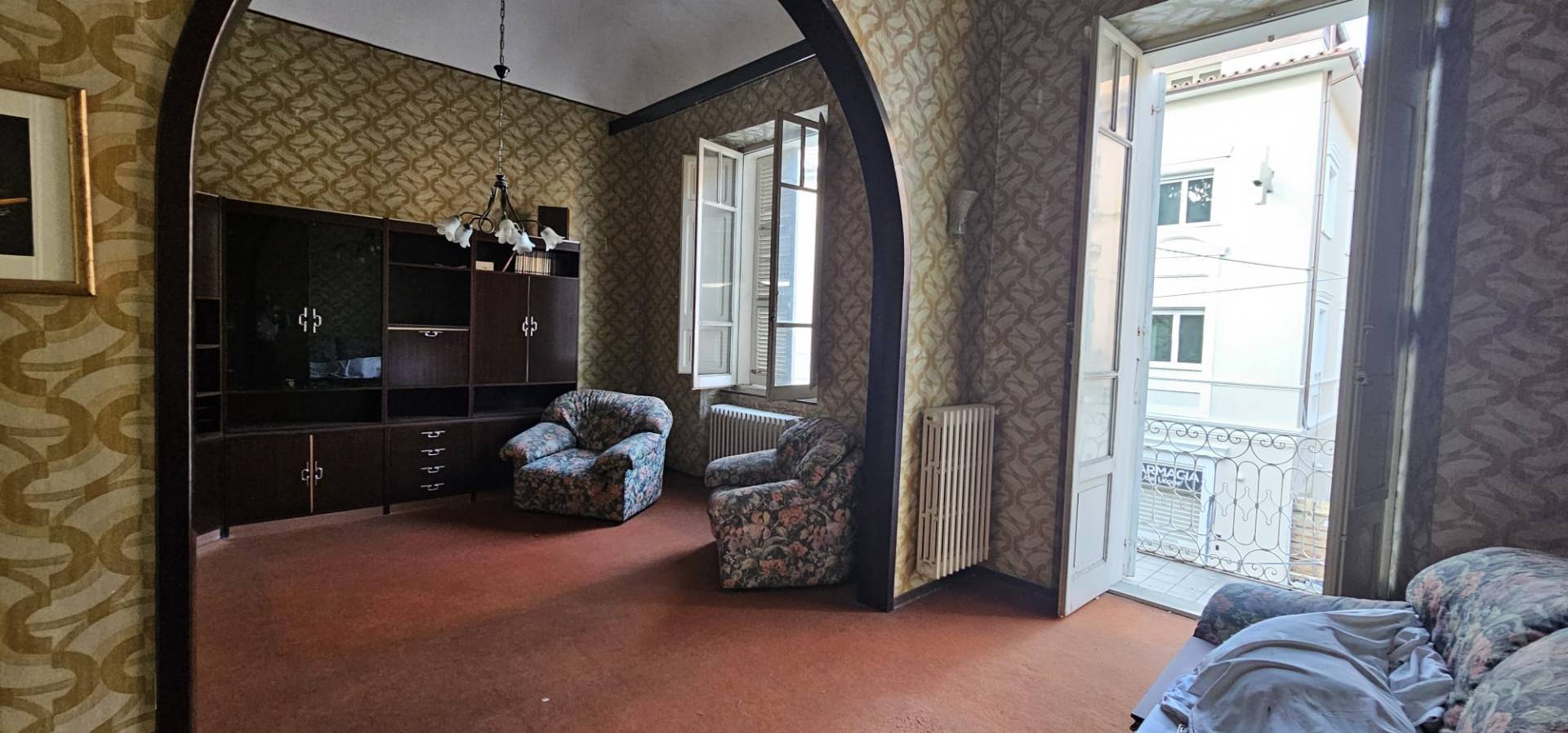 Appartamento con ingresso indipendente in vendita a Giulianova, Paese