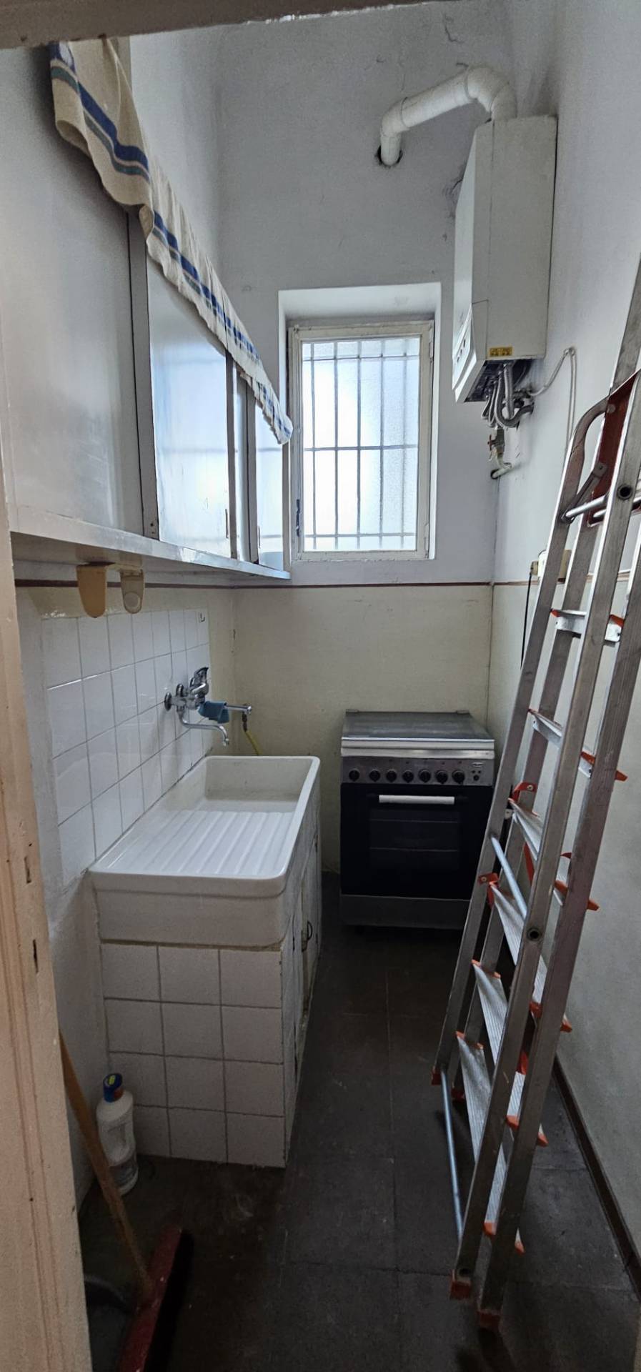 Appartamento con ingresso indipendente in vendita a Giulianova, Paese