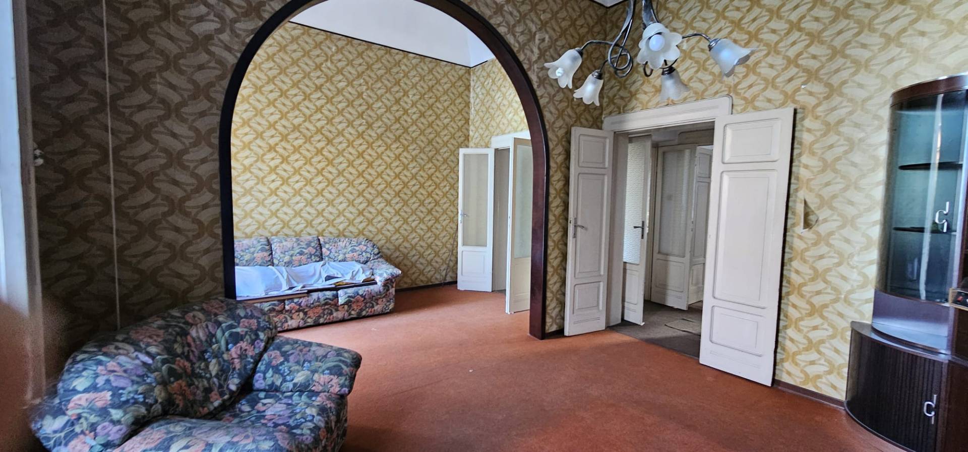 Appartamento con ingresso indipendente in vendita a Giulianova, Paese