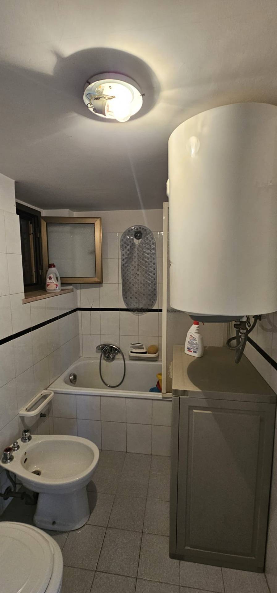 Appartamento con ingresso indipendente in vendita a Pineto
