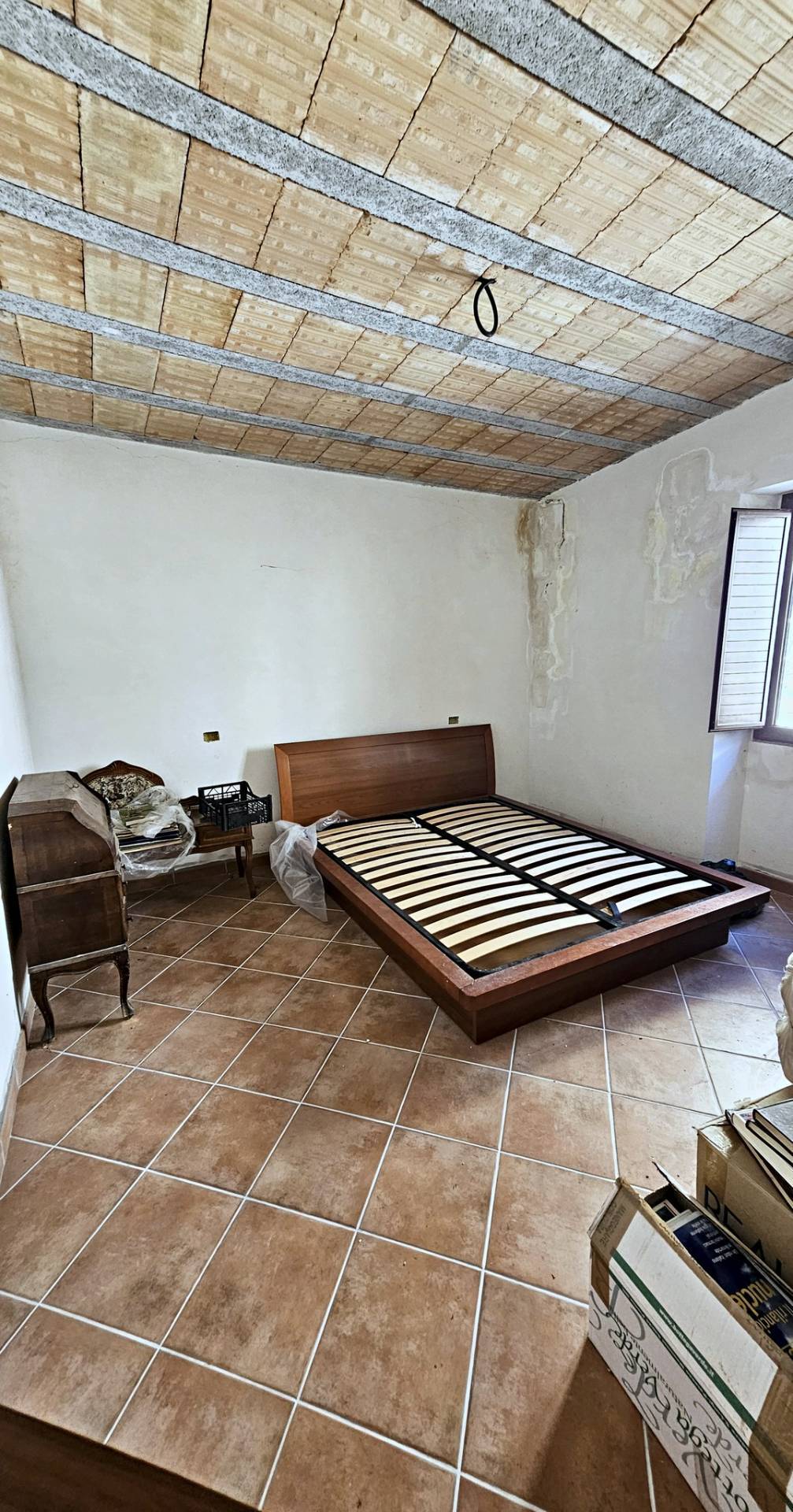 Appartamento con ingresso indipendente in vendita a Montorio al Vomano, Schiavano